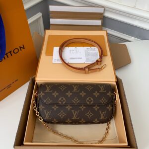 「#694」LOUIS VUITTON WALLET ON CHAIN IVY M81911 size:23.5*12*4.3cm