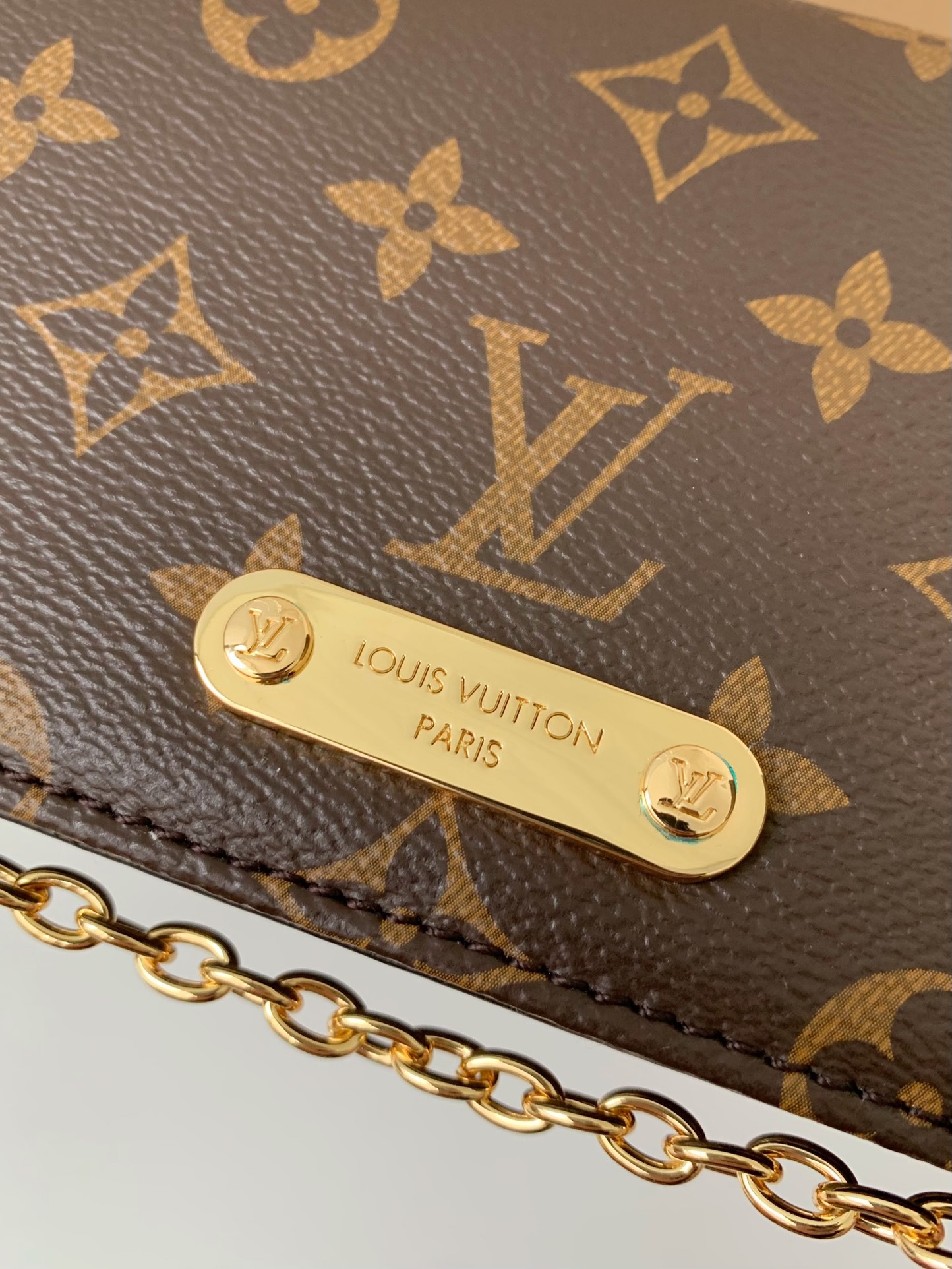 「#695」 LOUIS VUITTON WALLET ON CHAIN LILY M82509 size:20.7*10.2*3.5cm - Image 5