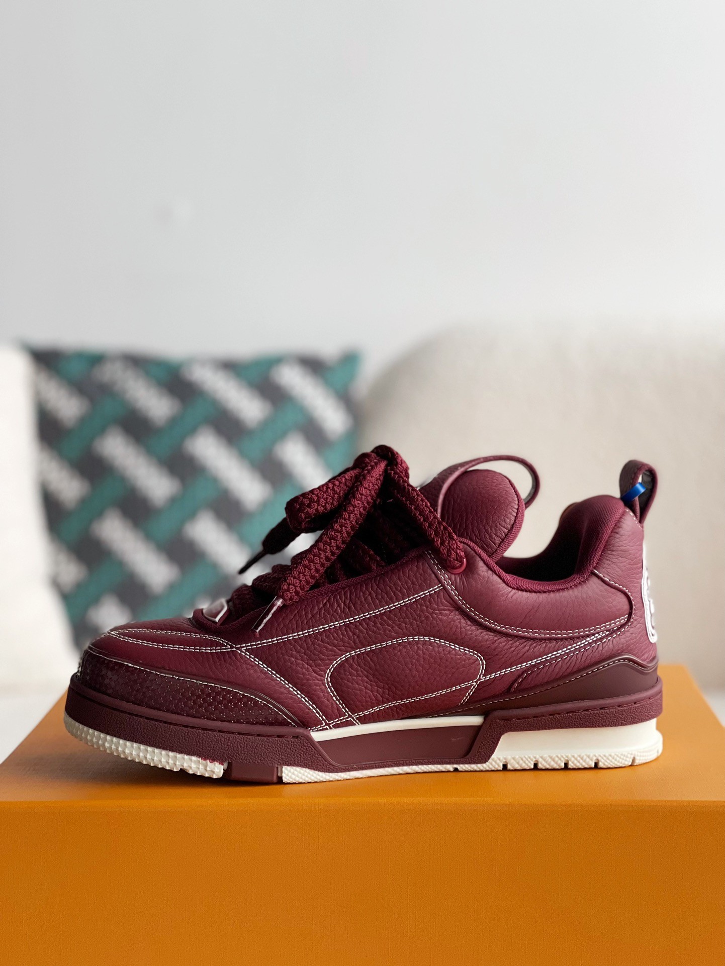 「#735」LOUIS VUITTON Skate - Image 4