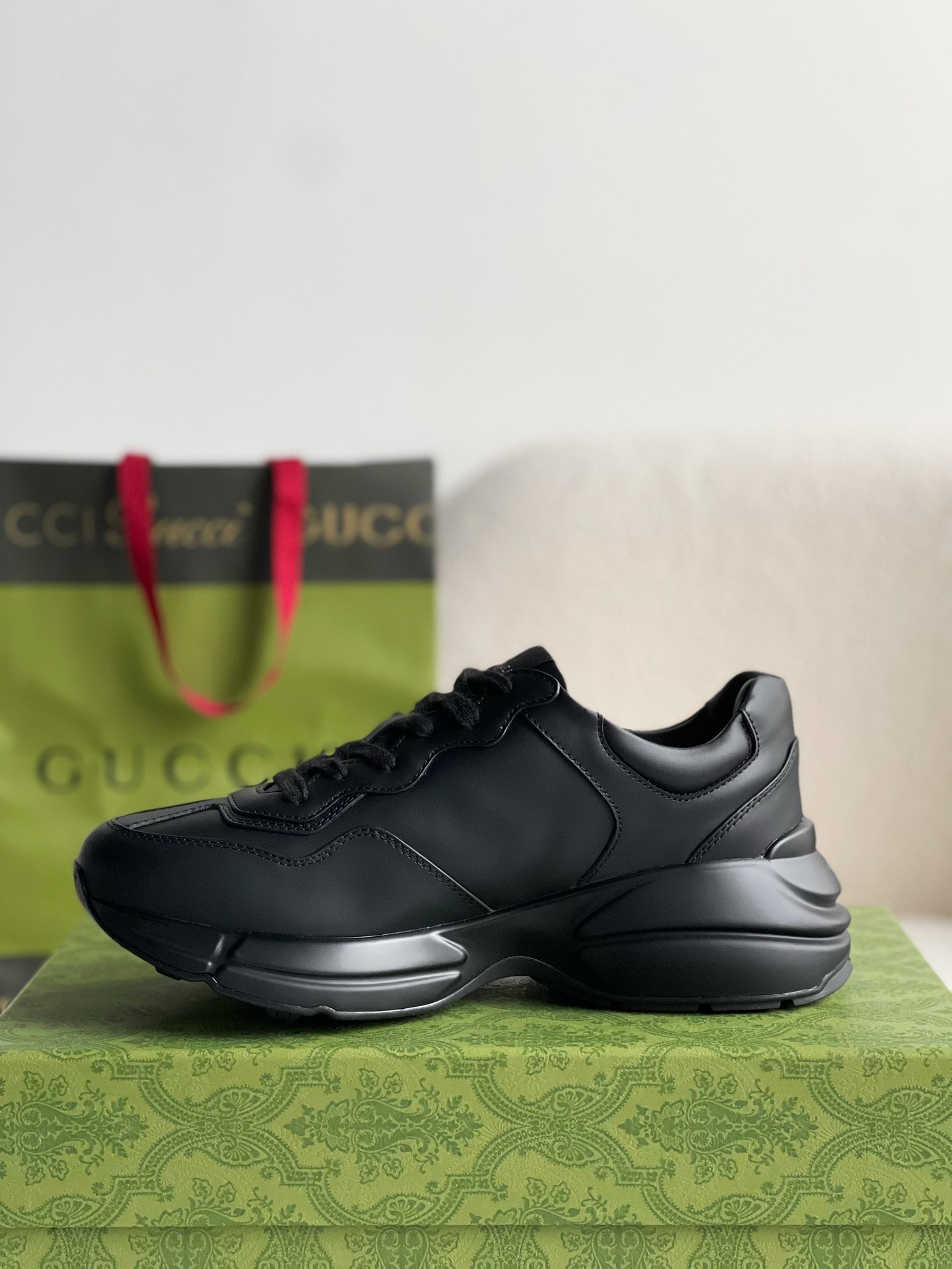 「#744」Gucci Rhyton Sneakers - Image 4