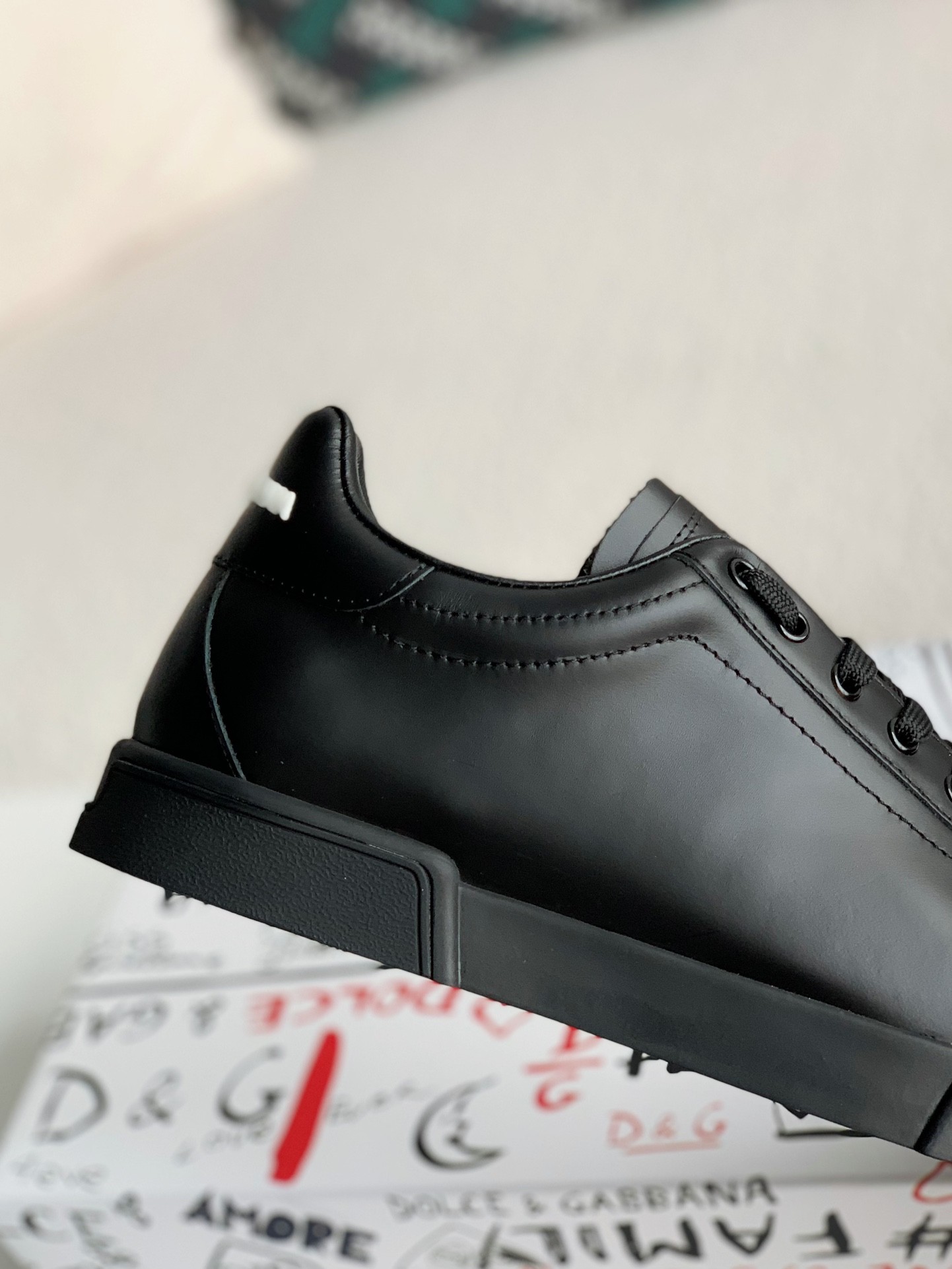 「#749」Dolce&Gabbana Sneakers - Image 4