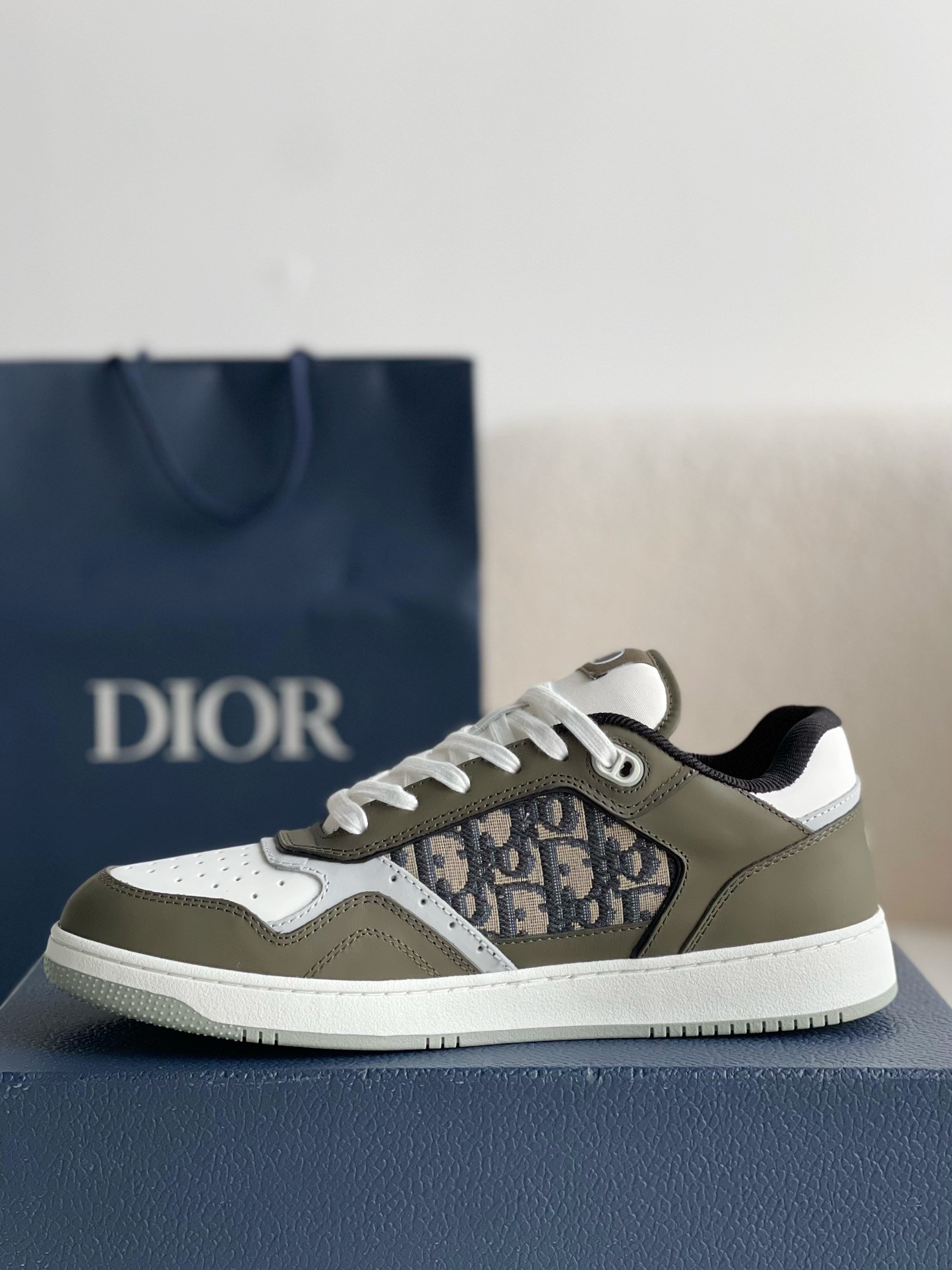 「#756」DIOR B27 Oblique Sneakers - Image 4