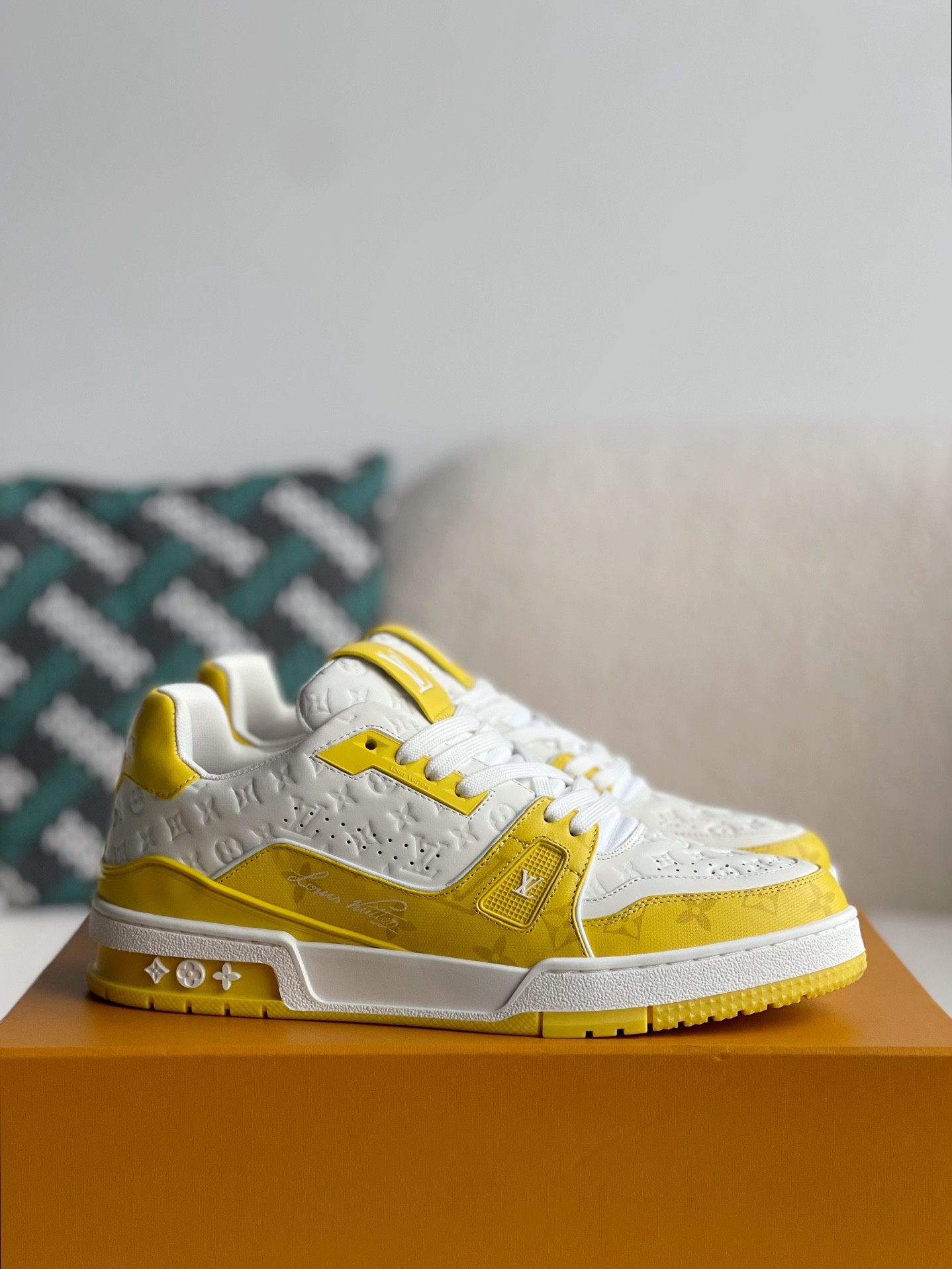 「#759」LOUIS VUITTON TRAINER Sneakers - Image 2