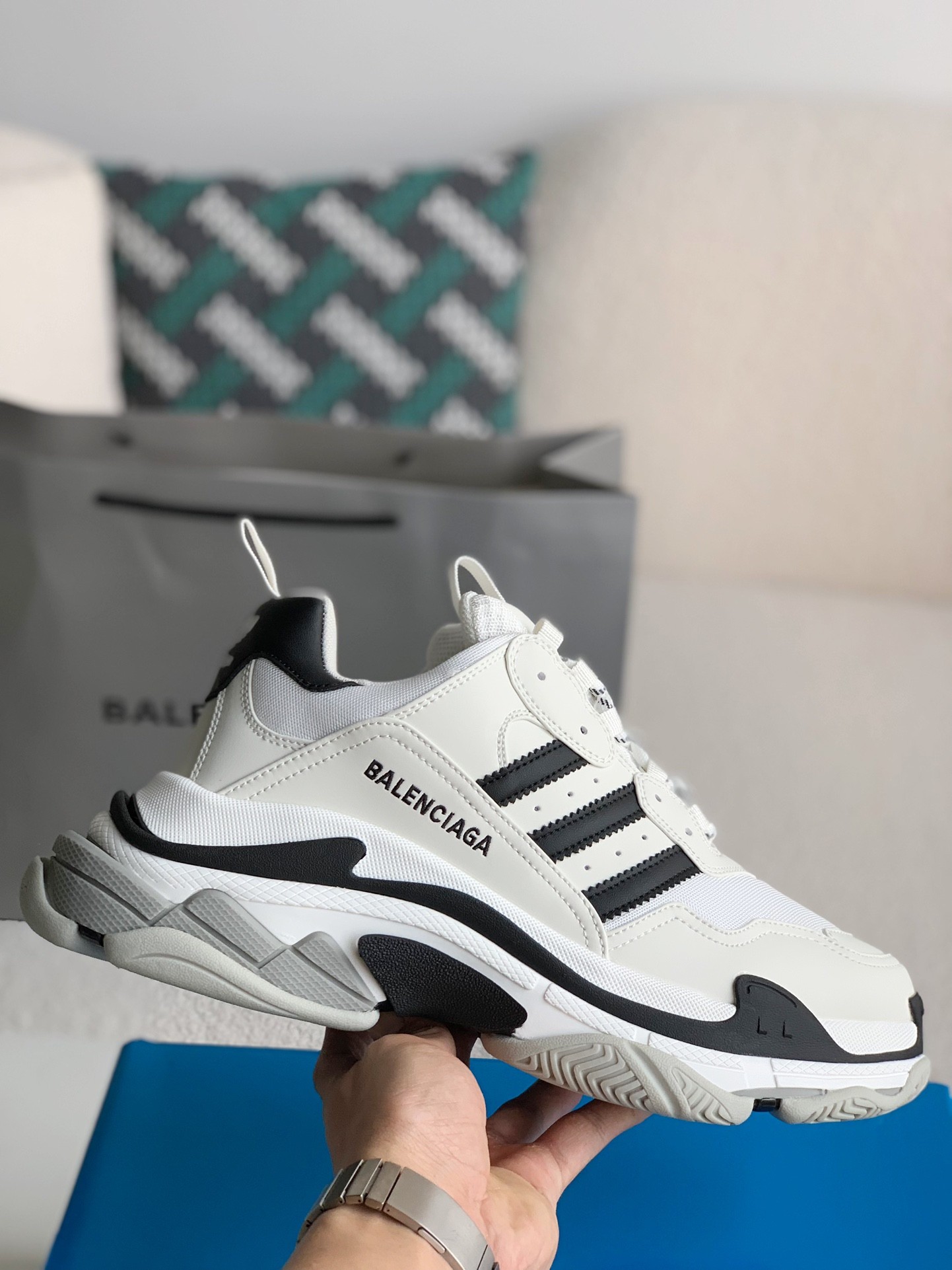 「#775」Balenciaga Runner Sneakers - Image 3