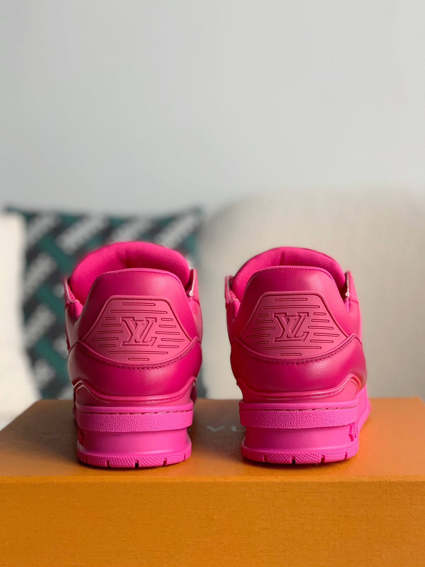 「#781」LOUIS VUITTON Trainer Sneaker - Image 5