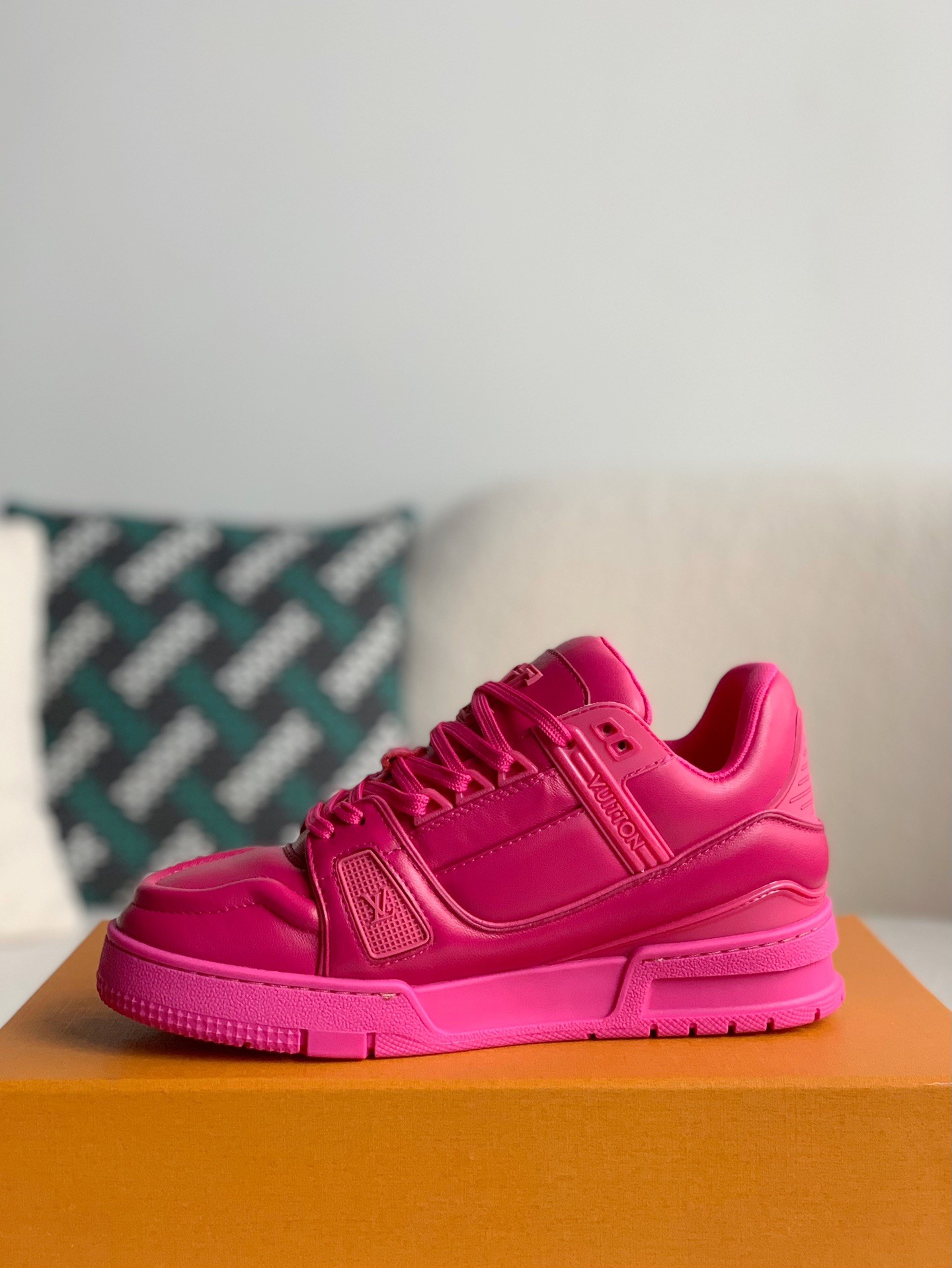 「#781」LOUIS VUITTON Trainer Sneaker - Image 4