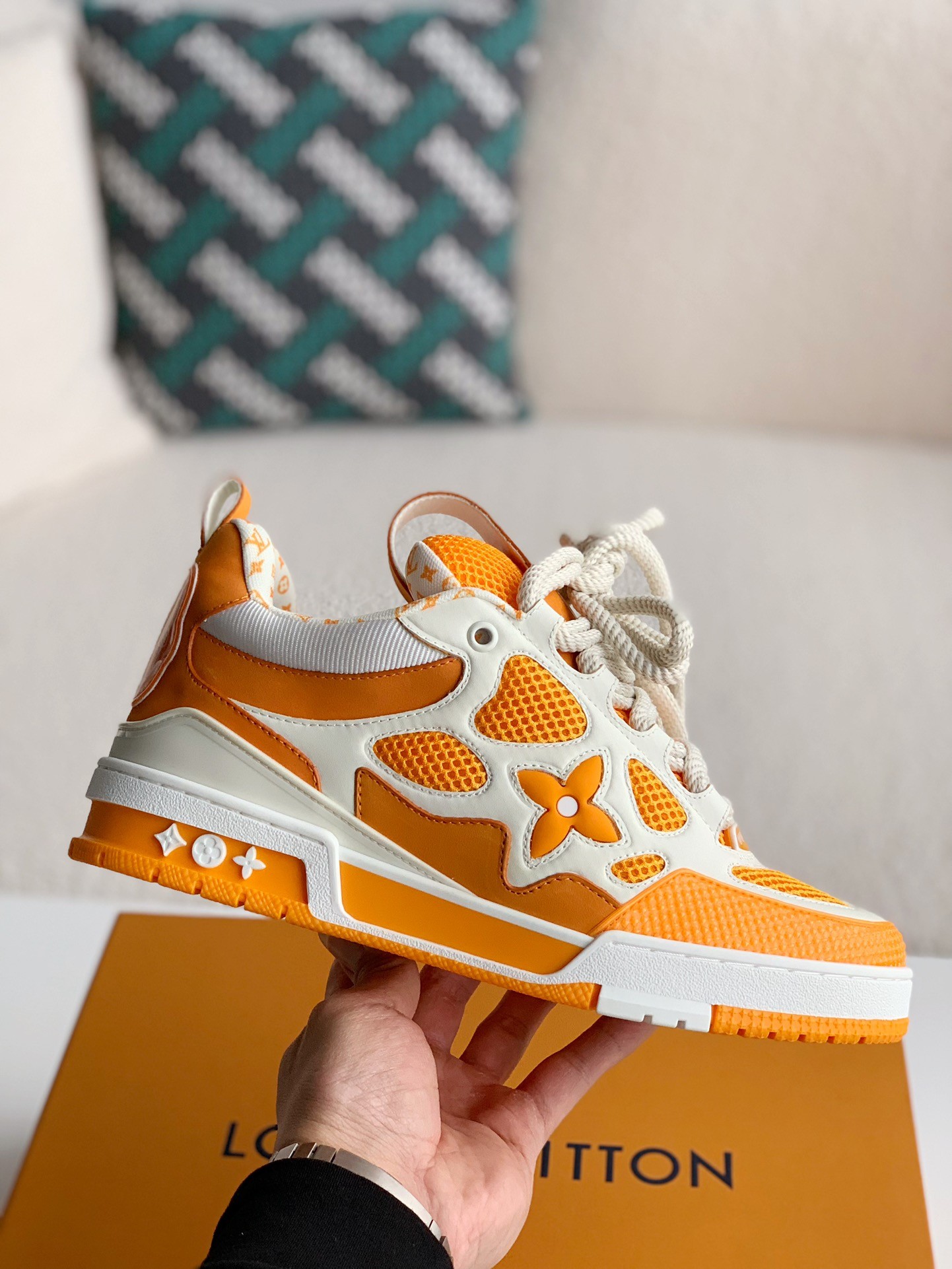 「#763」LOUIS VUITTON Skate Sneaker - Image 3