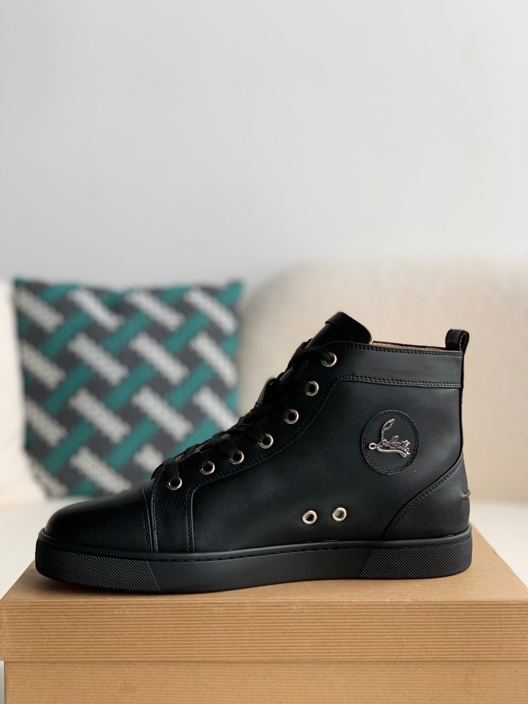 「#817」Christian Louboutin sneakers - Image 3
