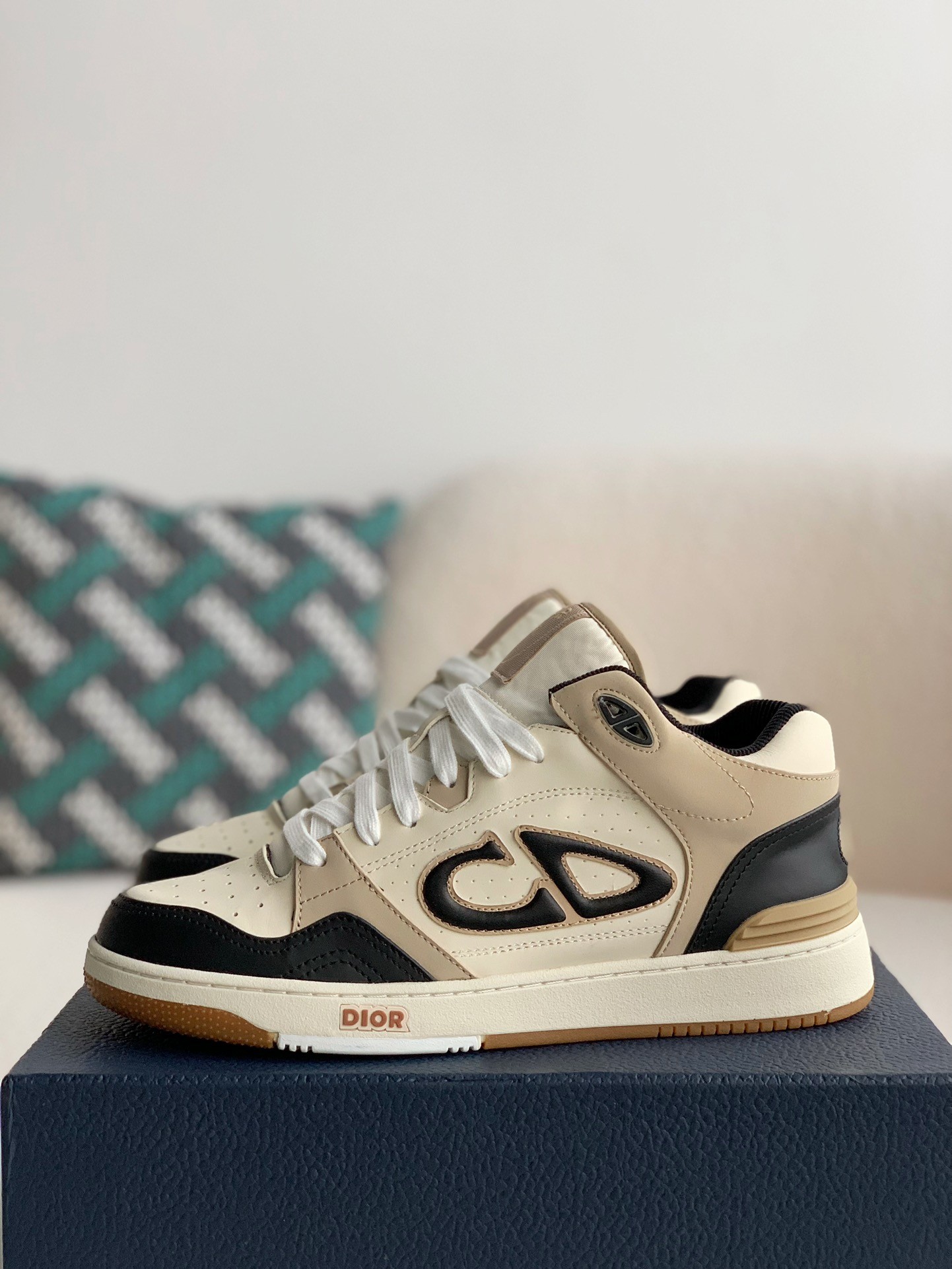 「#839」dior b57
