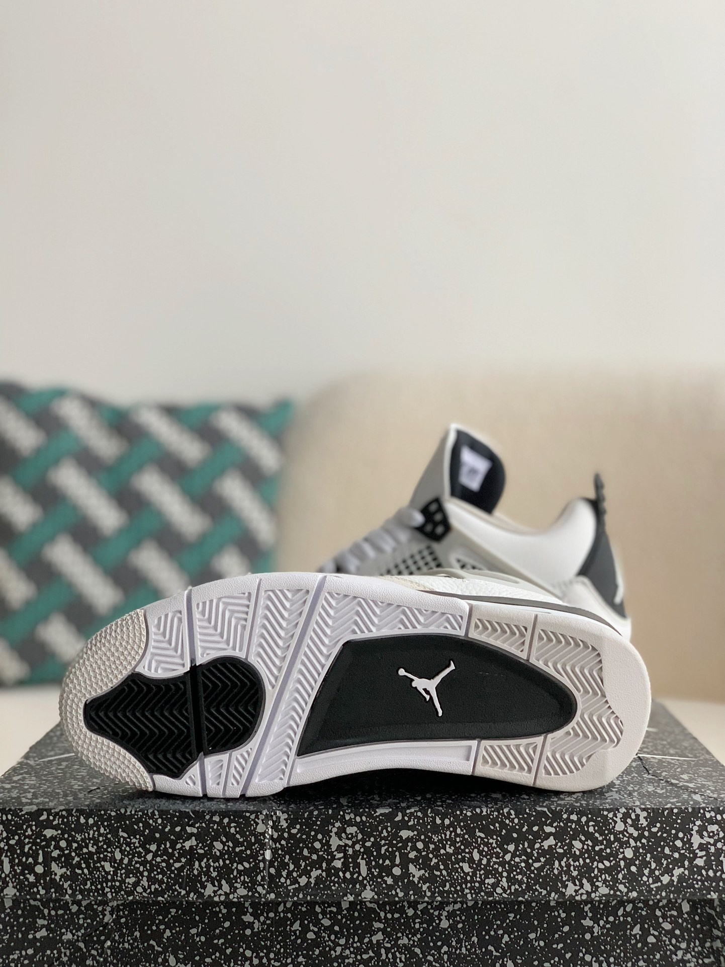 「#840」Jordan 4 Retro Military Black - Image 5