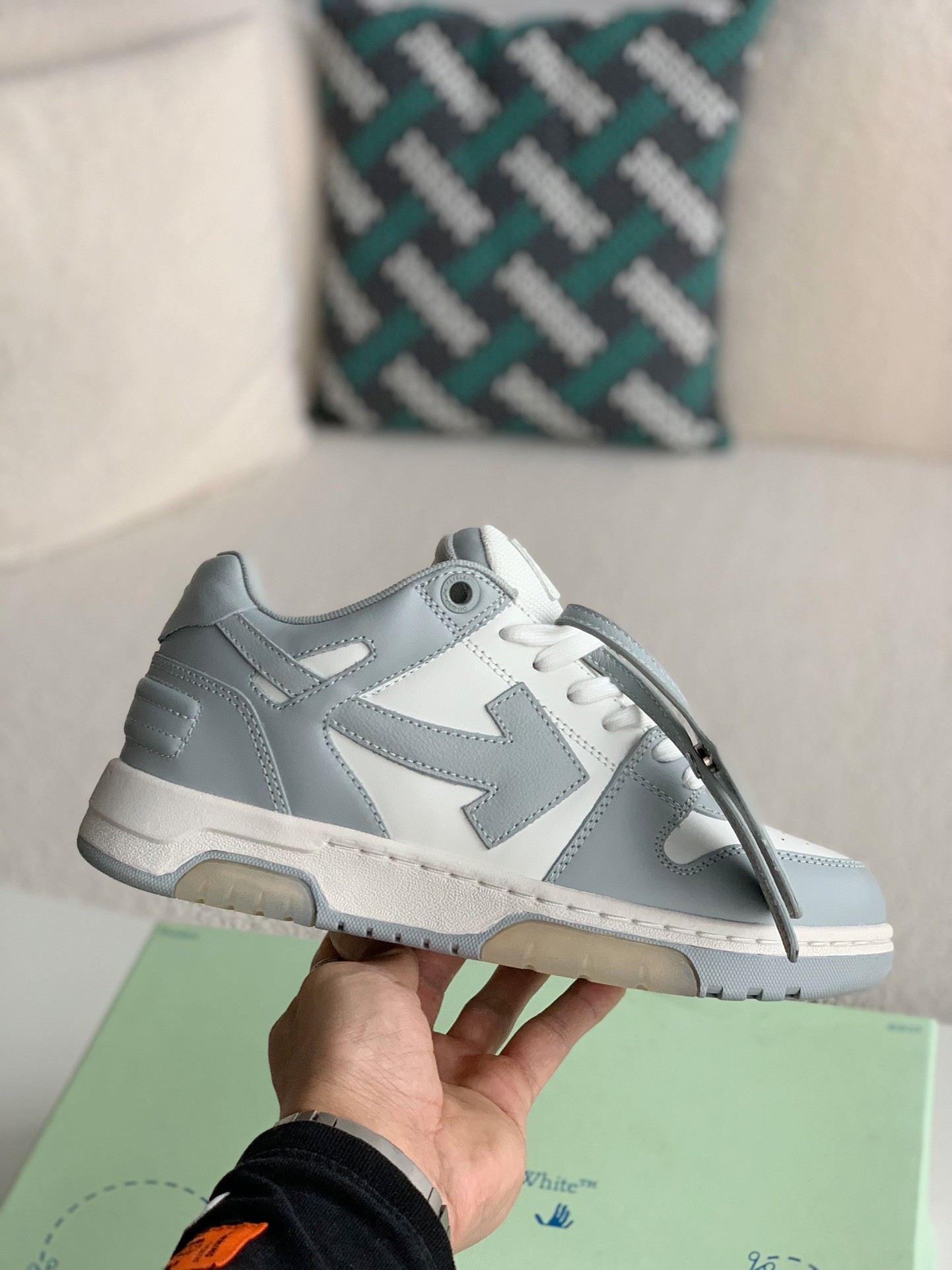 「#847」Off-White Out-Off-Office Leather sneakers - Image 3