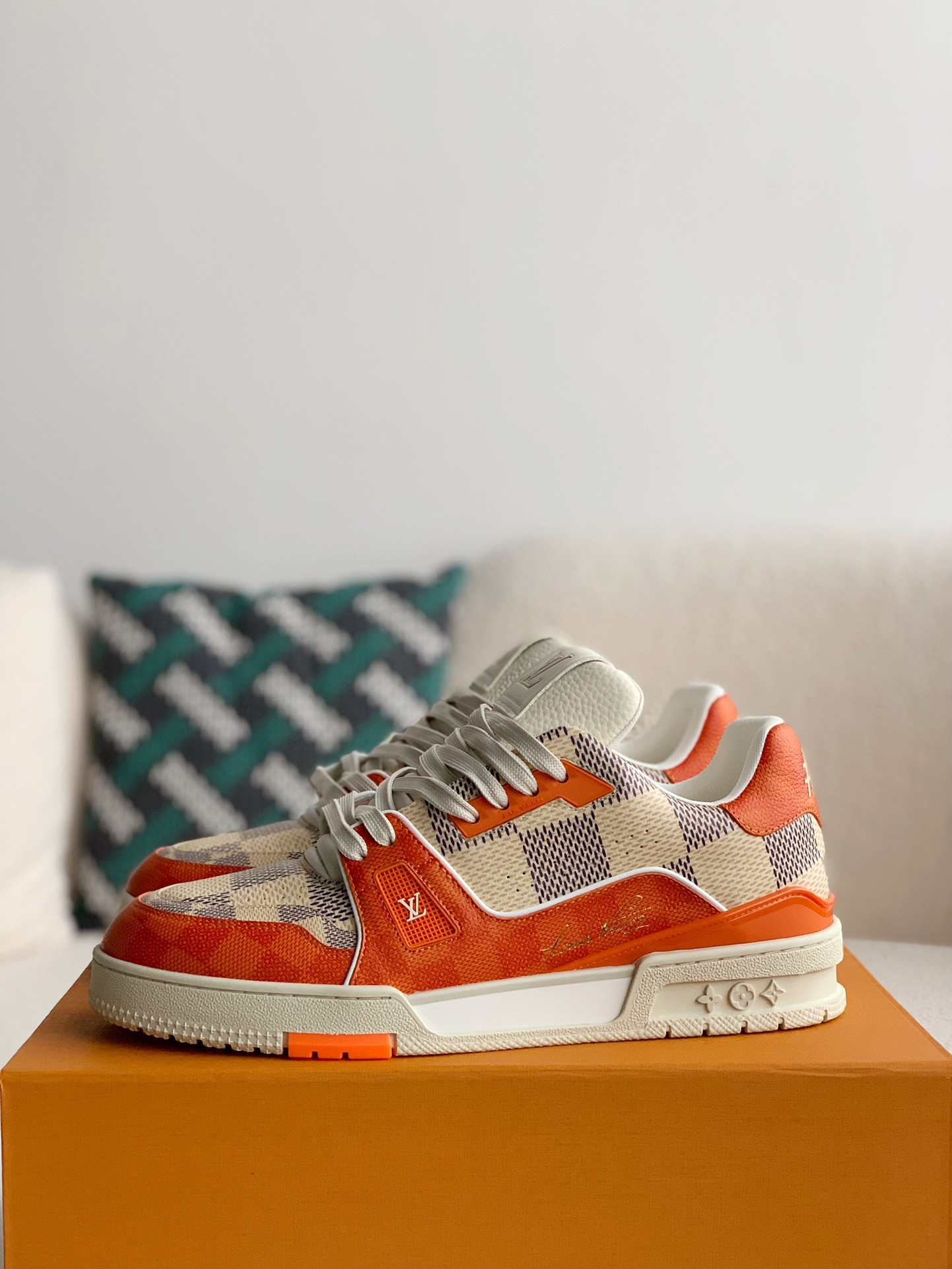 「#848」LOUIS VUITTON TRAINER SNEAKERS