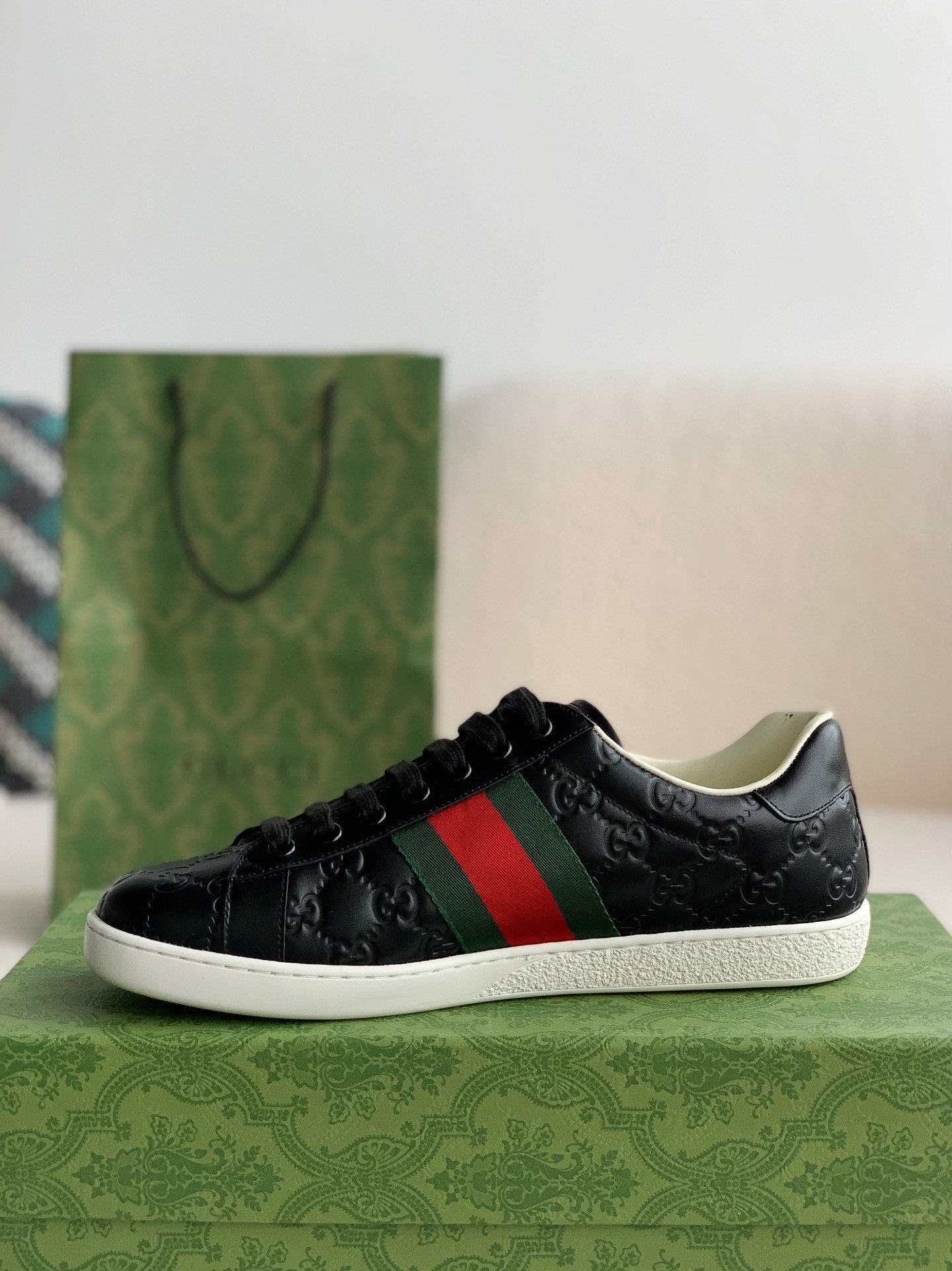 「#852」Gucci sneakers Support chip phone sen sing - Image 4
