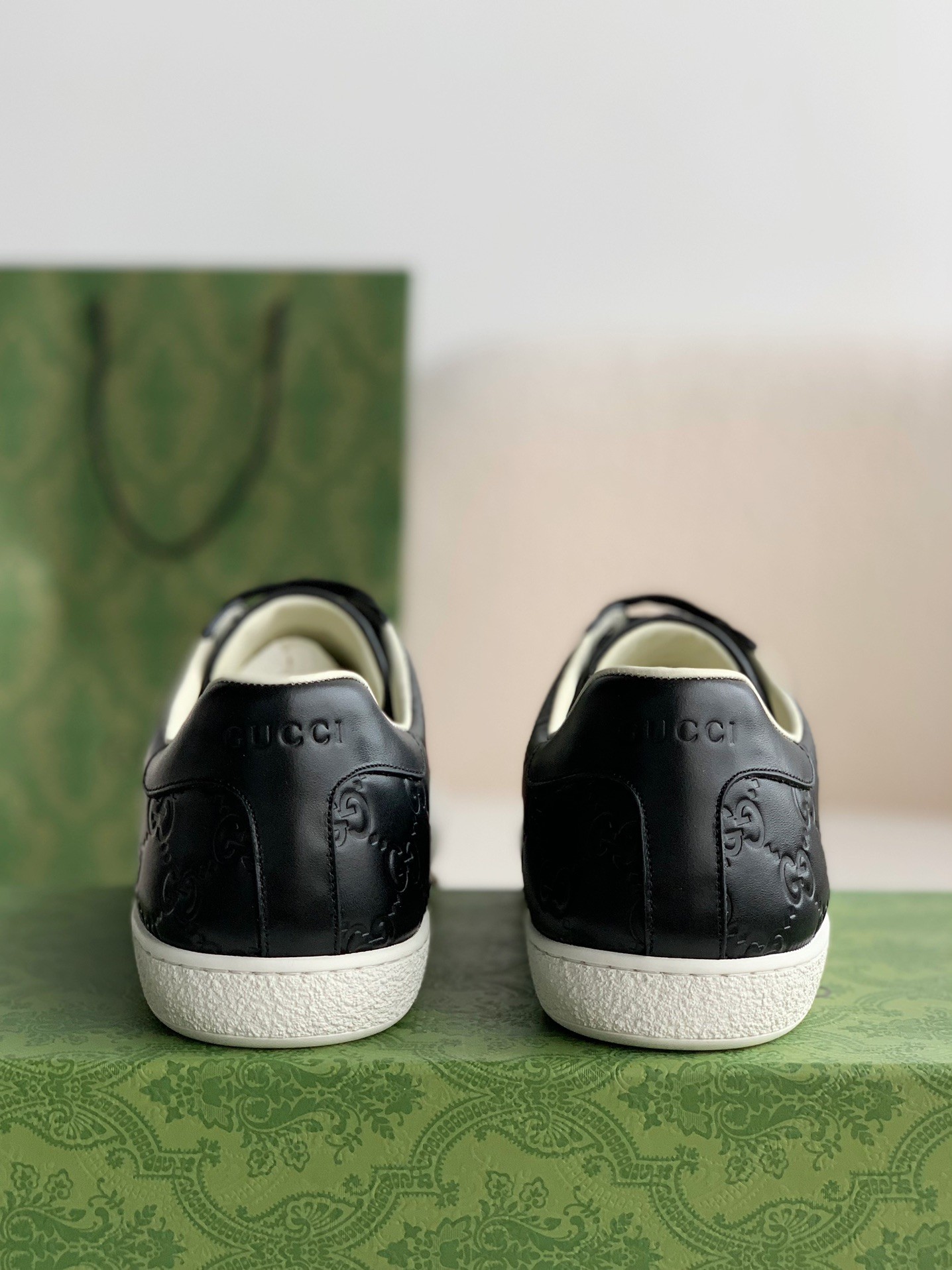 「#852」Gucci sneakers Support chip phone sen sing - Image 3