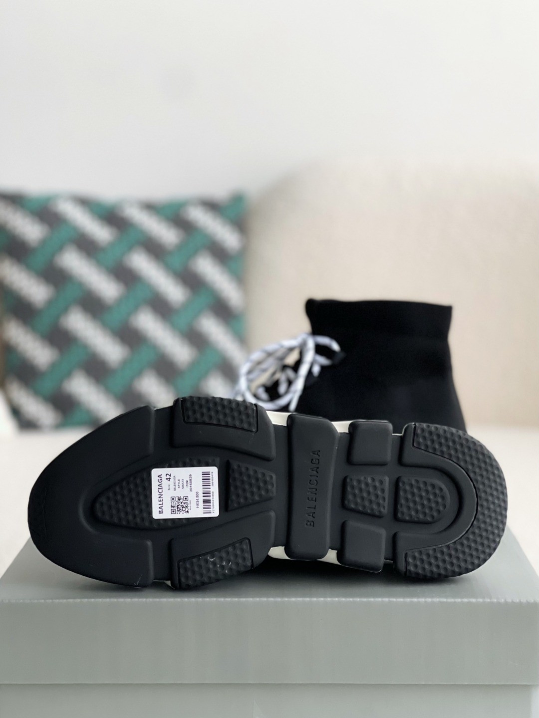 「#879」Balenciaga sneakers - Image 4