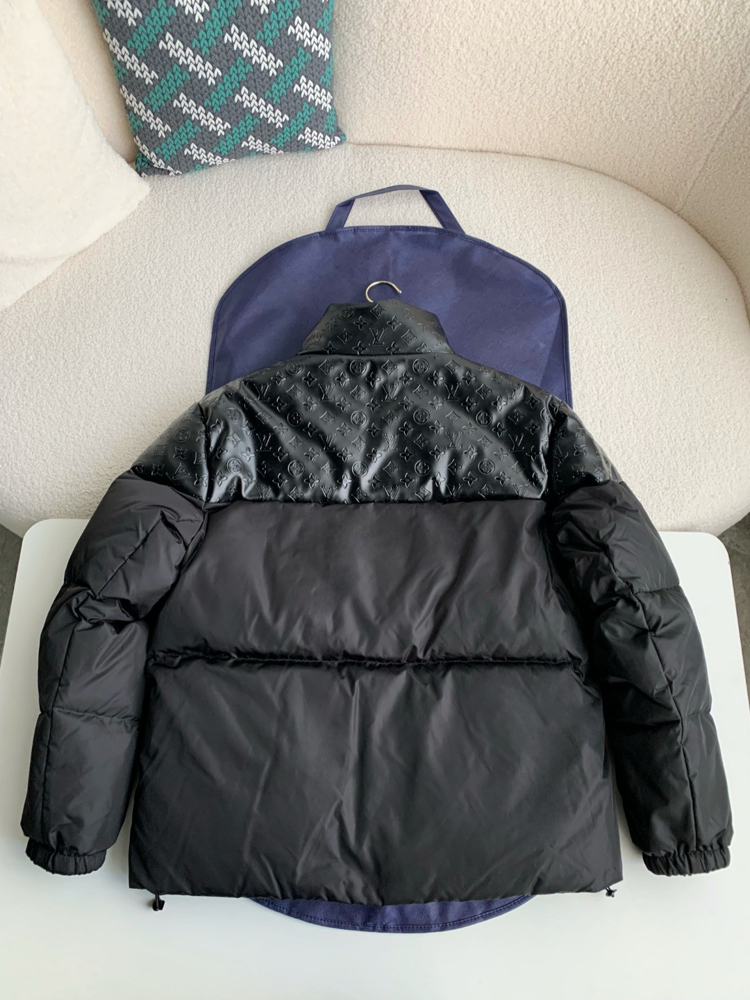 「#880」LOUIS VUITTON LOGO Down jacket - Image 3