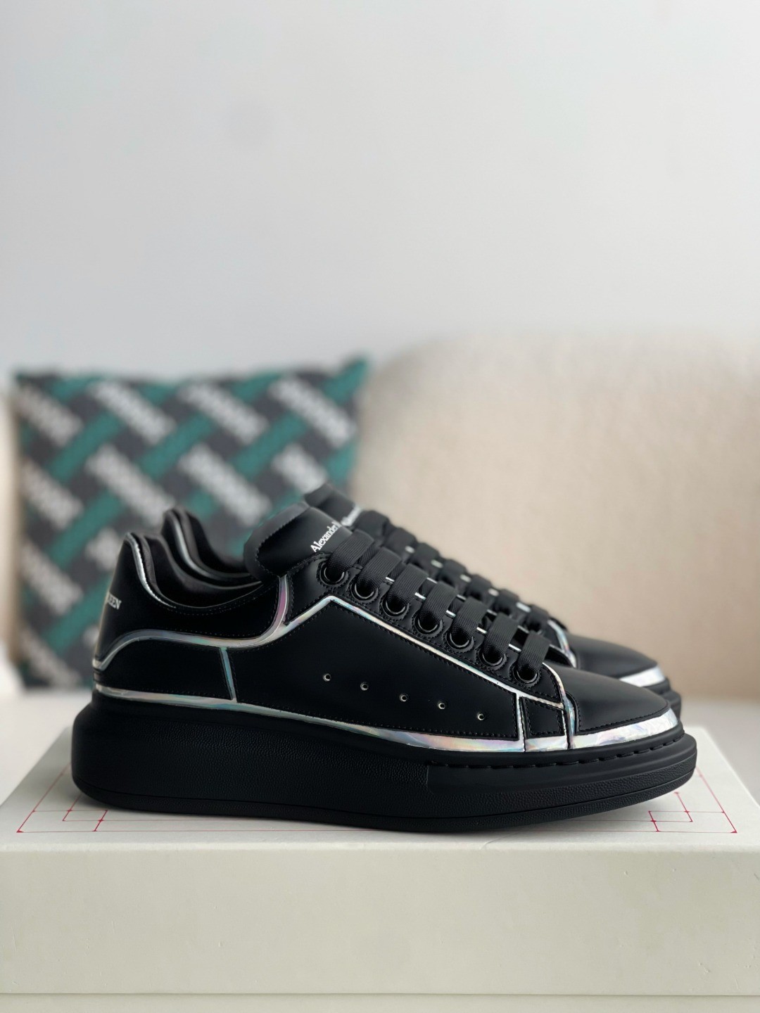 「#894」Alexander McQueen versatile Sneakers - Image 2
