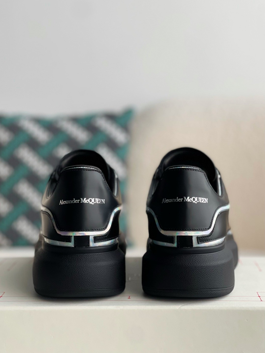 「#894」Alexander McQueen versatile Sneakers - Image 3