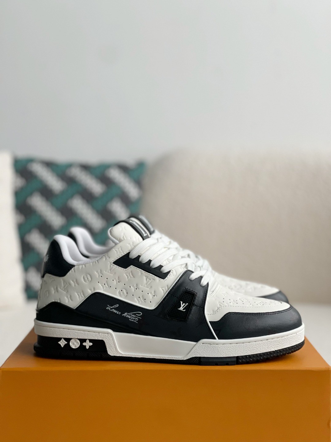 「#333」LOUIS VUITTON TRAINER Sneakers - Image 2