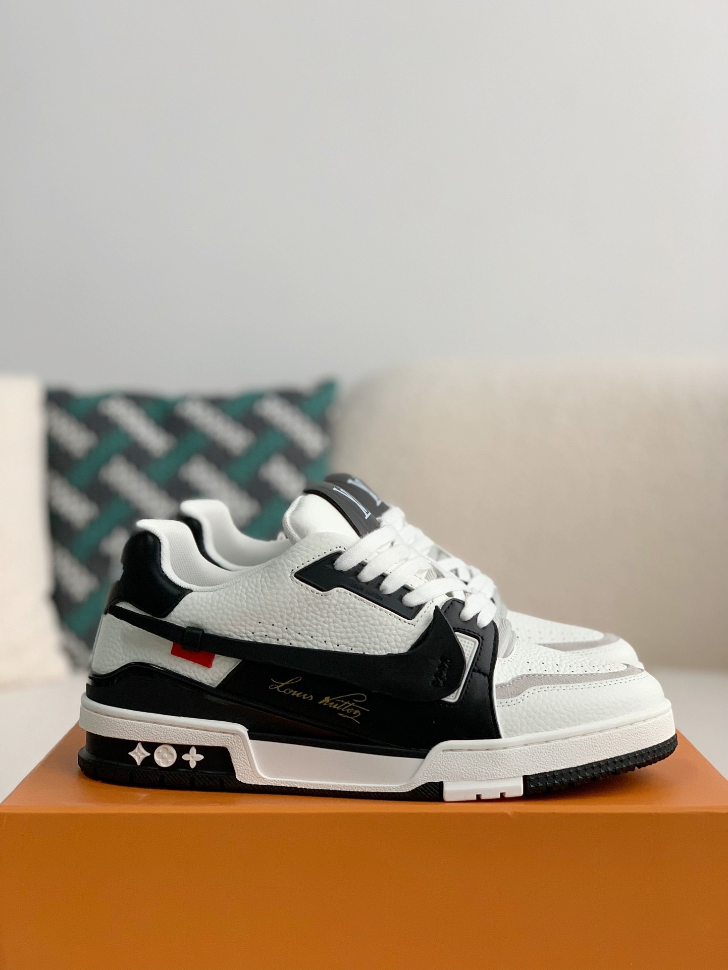 「#922」Nike x Louis Vuitton Trainers Sneakers - Image 2