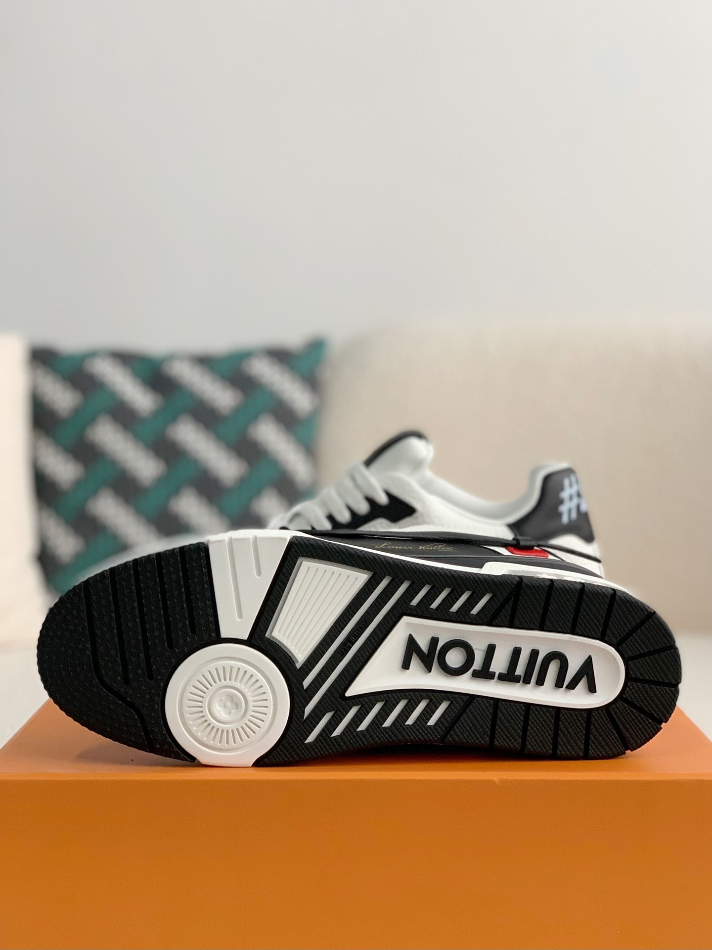 「#922」Nike x Louis Vuitton Trainers Sneakers - Image 4