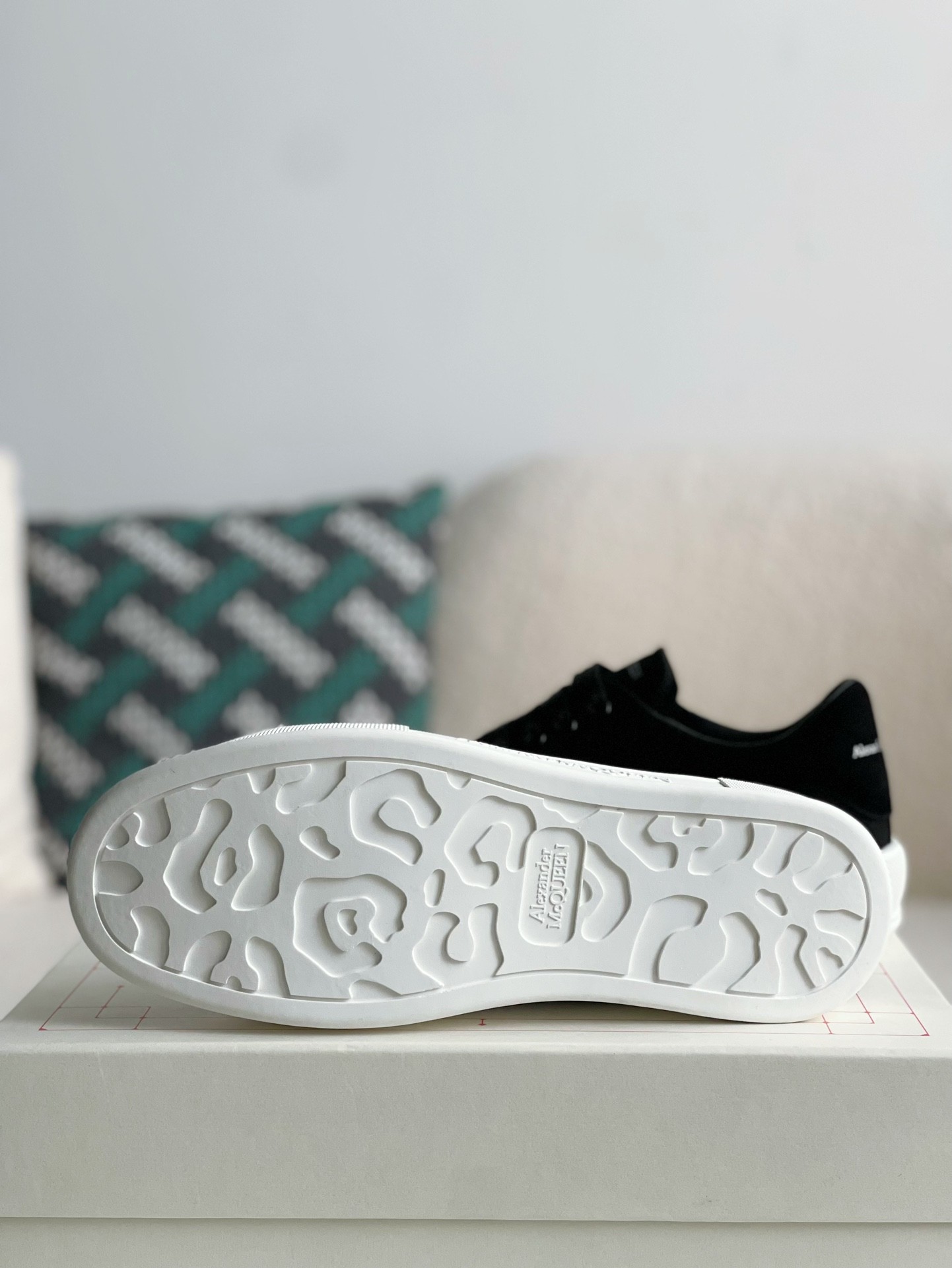 「#931」Alexander McQueen versatile Sneakers - Image 5