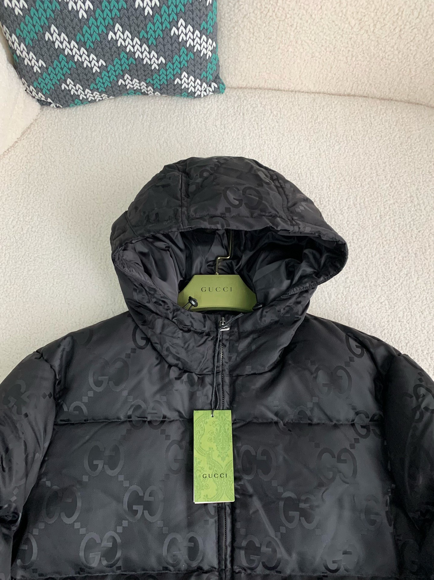 「#937」Gucci Boys Down jacket - Image 2