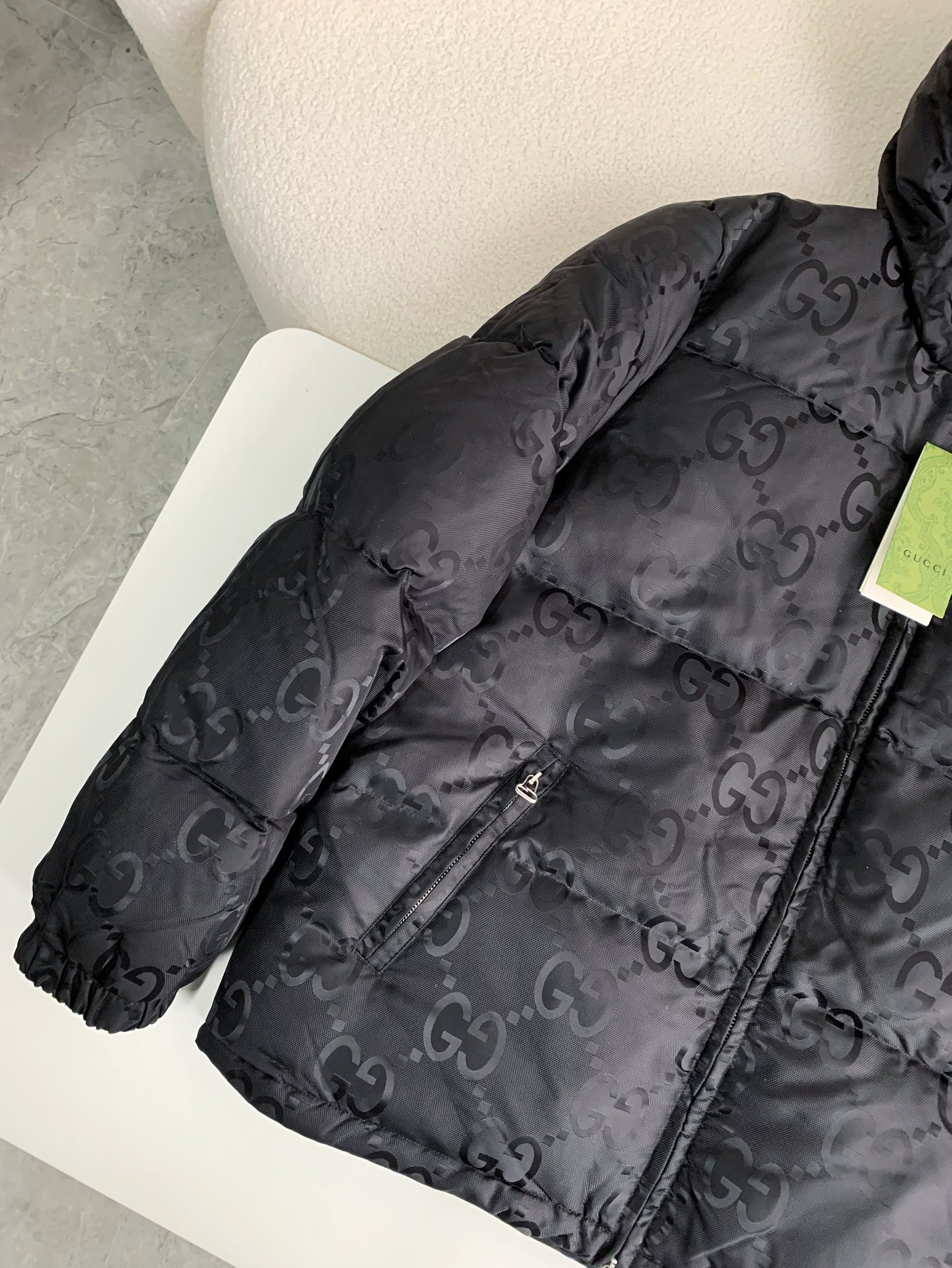 「#937」Gucci Boys Down jacket - Image 3