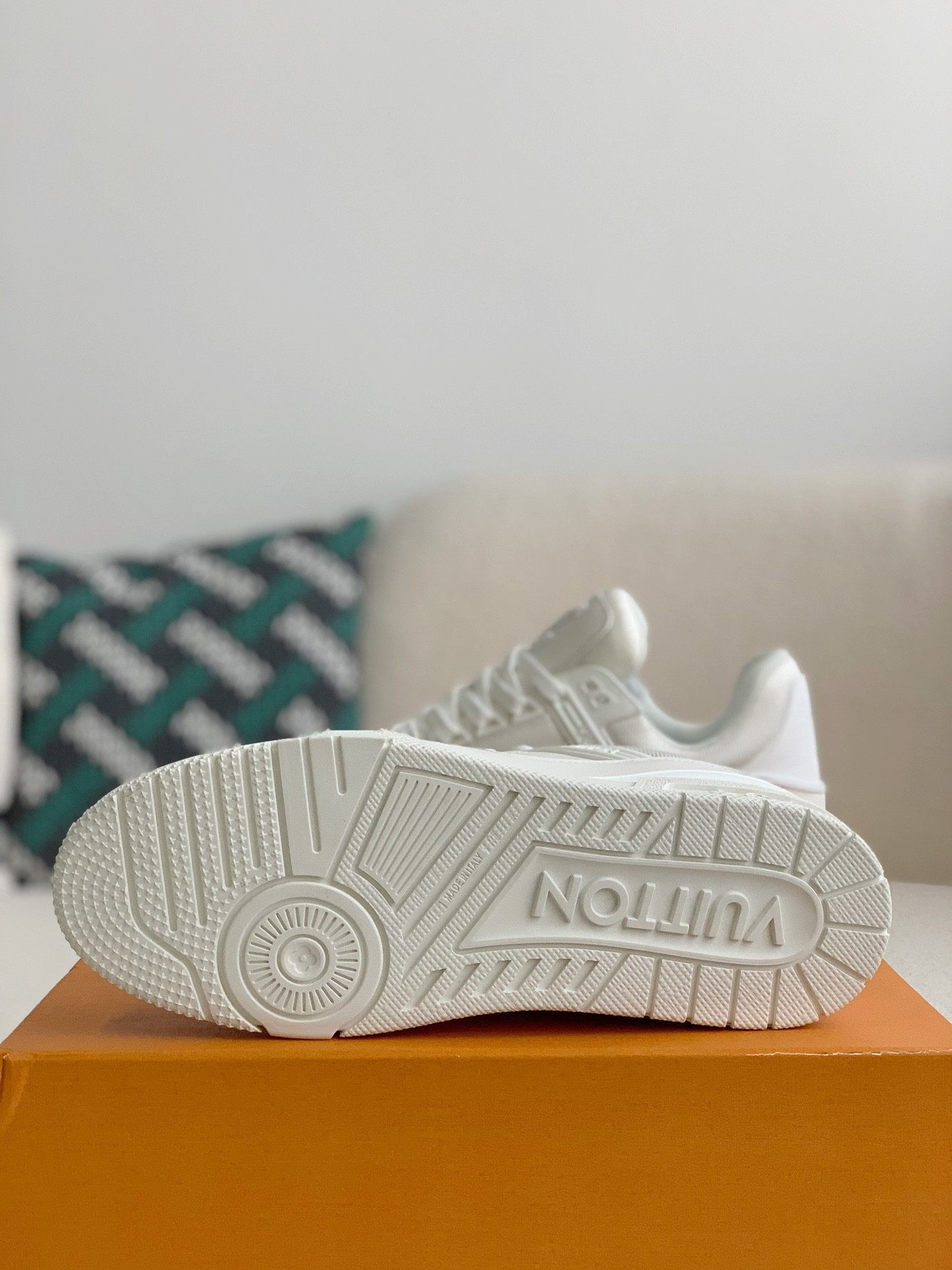 「#259」LOUIS VUITTON TRAINER 1A9IQ5 Sneakers - Image 5