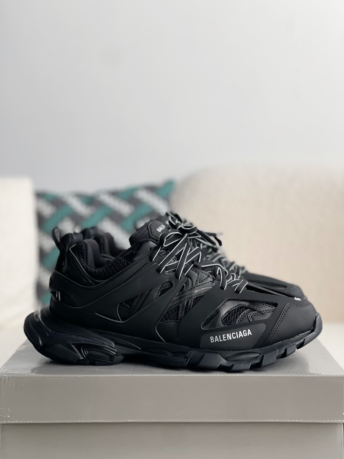 「#808」Balenciaga Track Sneakers - Image 2