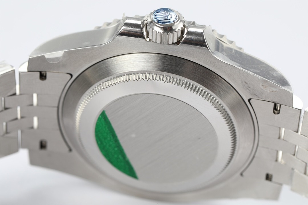 「#975」Rolex Submariner Series 40 Men's Watch - Image 3
