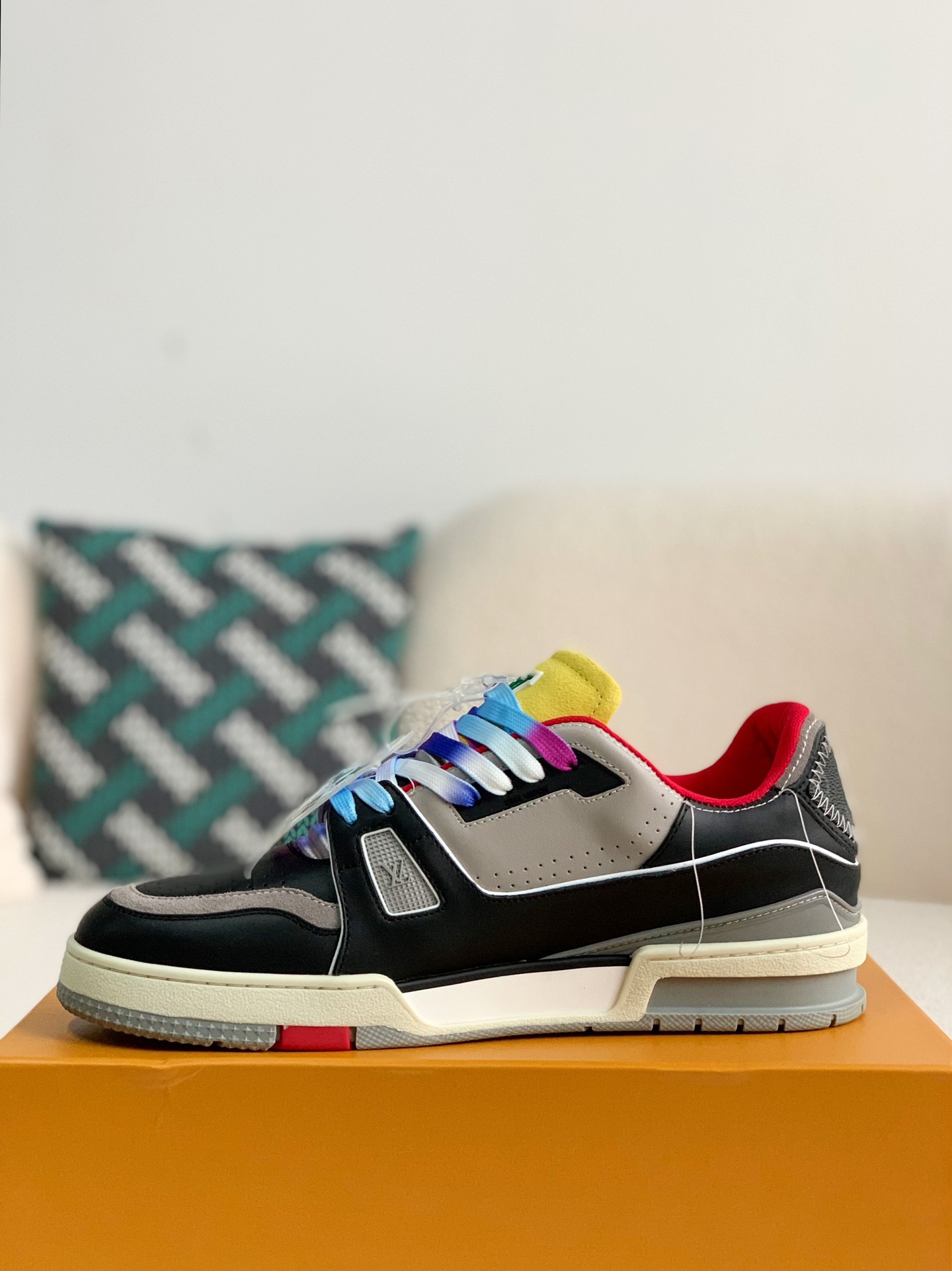 「#1034」LOUIS VUITTON TRAINER 1A9IQ5 Sneakers - Image 4