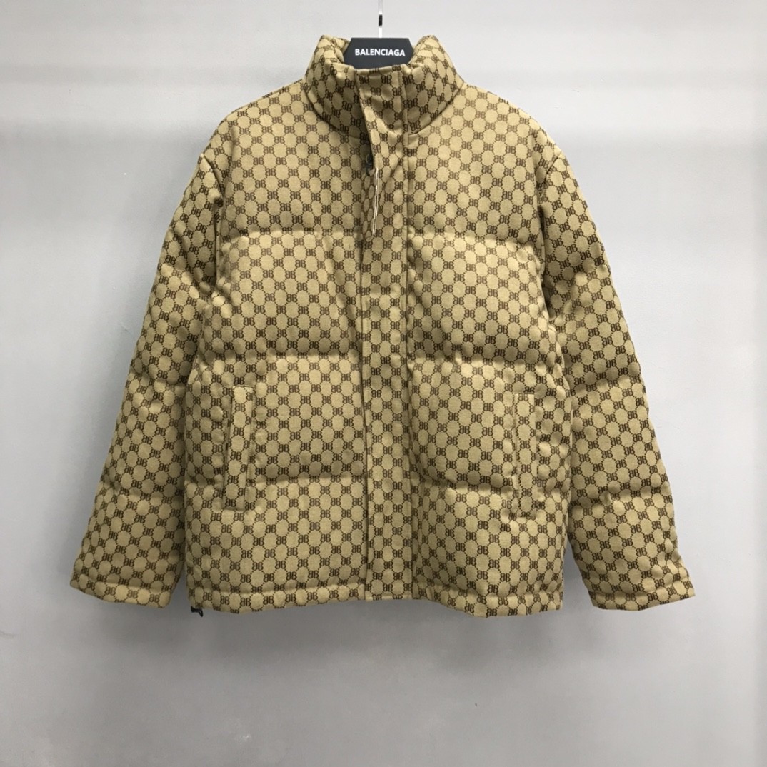 「#1056」Balenciaga all-over printed double B down jacket