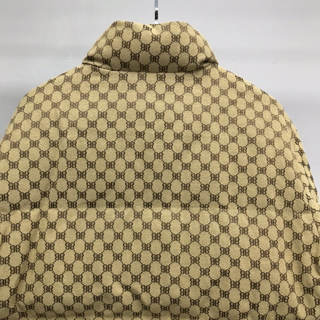 「#1056」Balenciaga all-over printed double B down jacket - Image 5