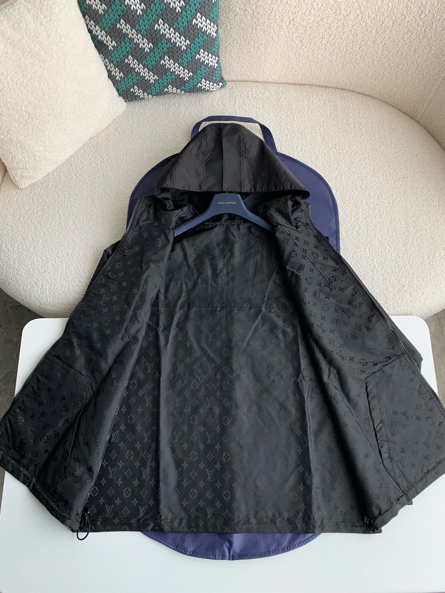 「#1085」Louis Vuitton Jackets - Image 4