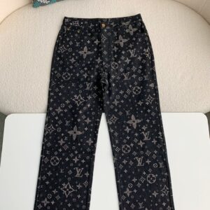 「#1167」Louis Vuitton costumes