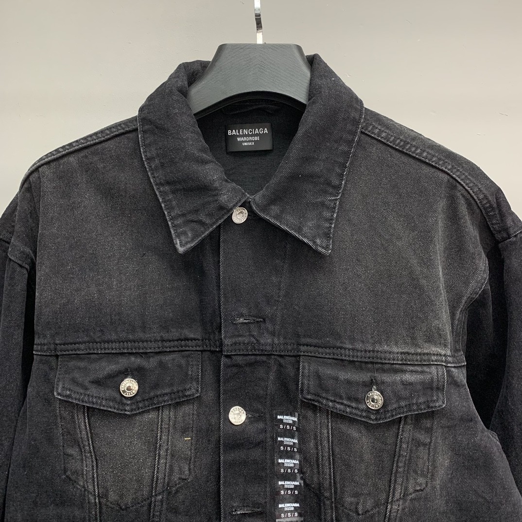 「#1210」Balenciaga size logo offset denim jacket - Image 2