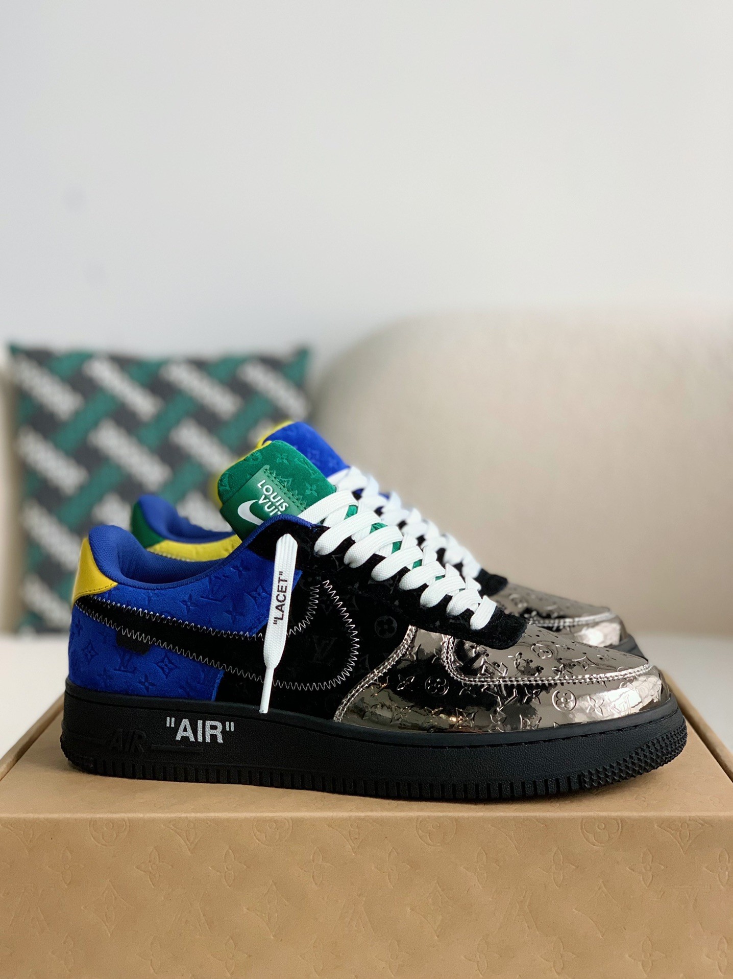 「#158」LOUIS VUITTON X NIKE AIR FORCE 1 Sneaker - Image 2