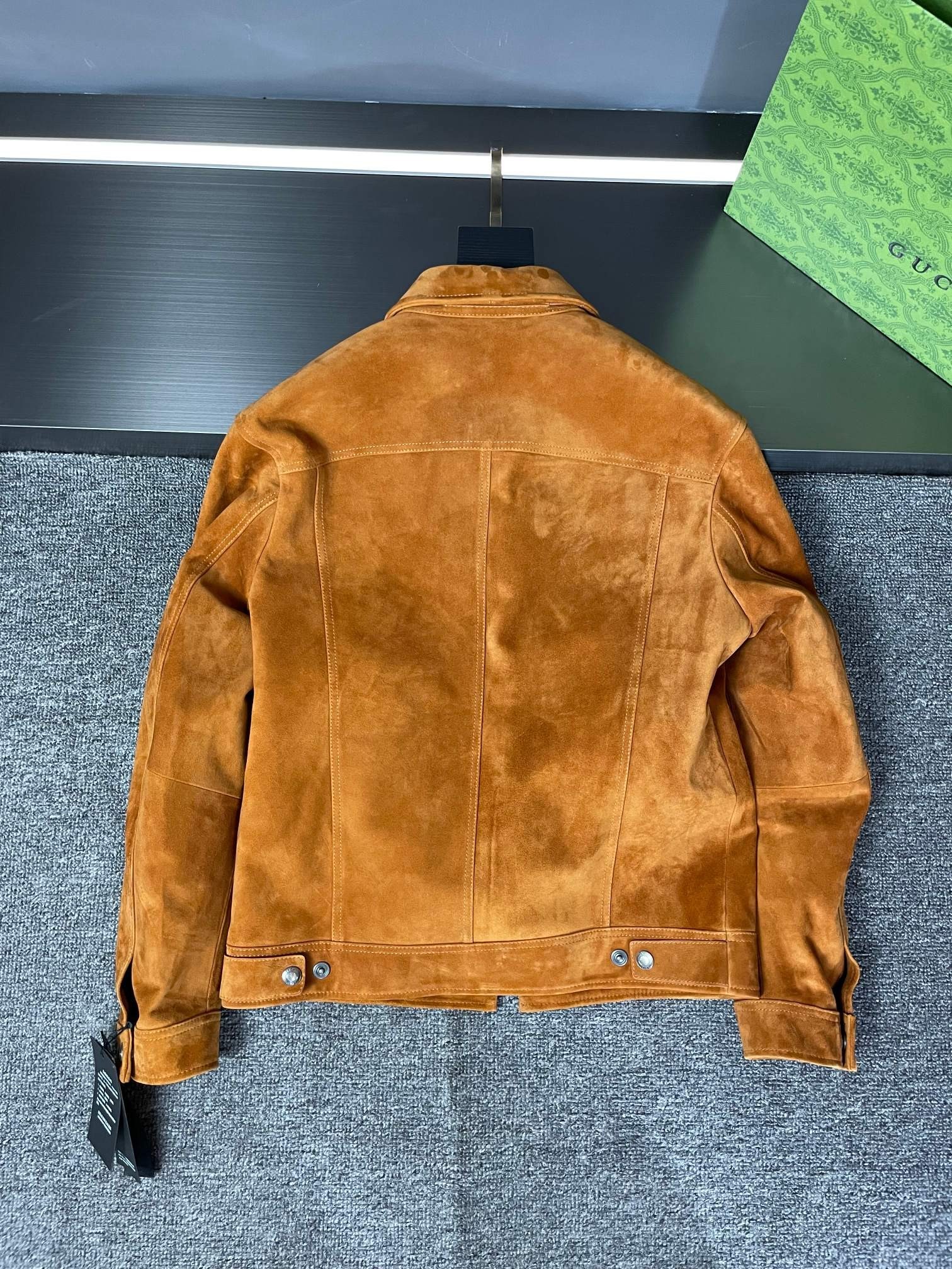 「#1267」Tom ford Suede sheepskin gentleman's jacket - Image 2