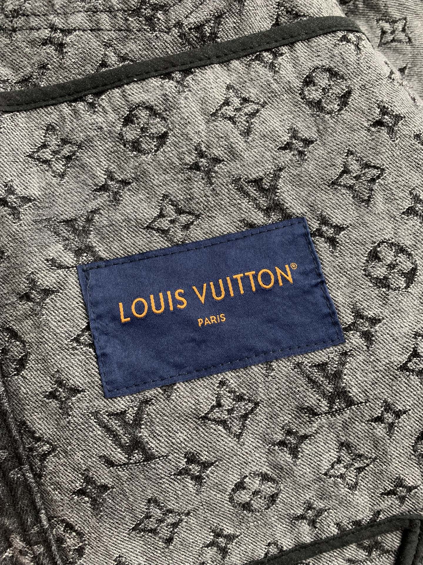 「#1382」Louis Vuitton Jackets - Image 5