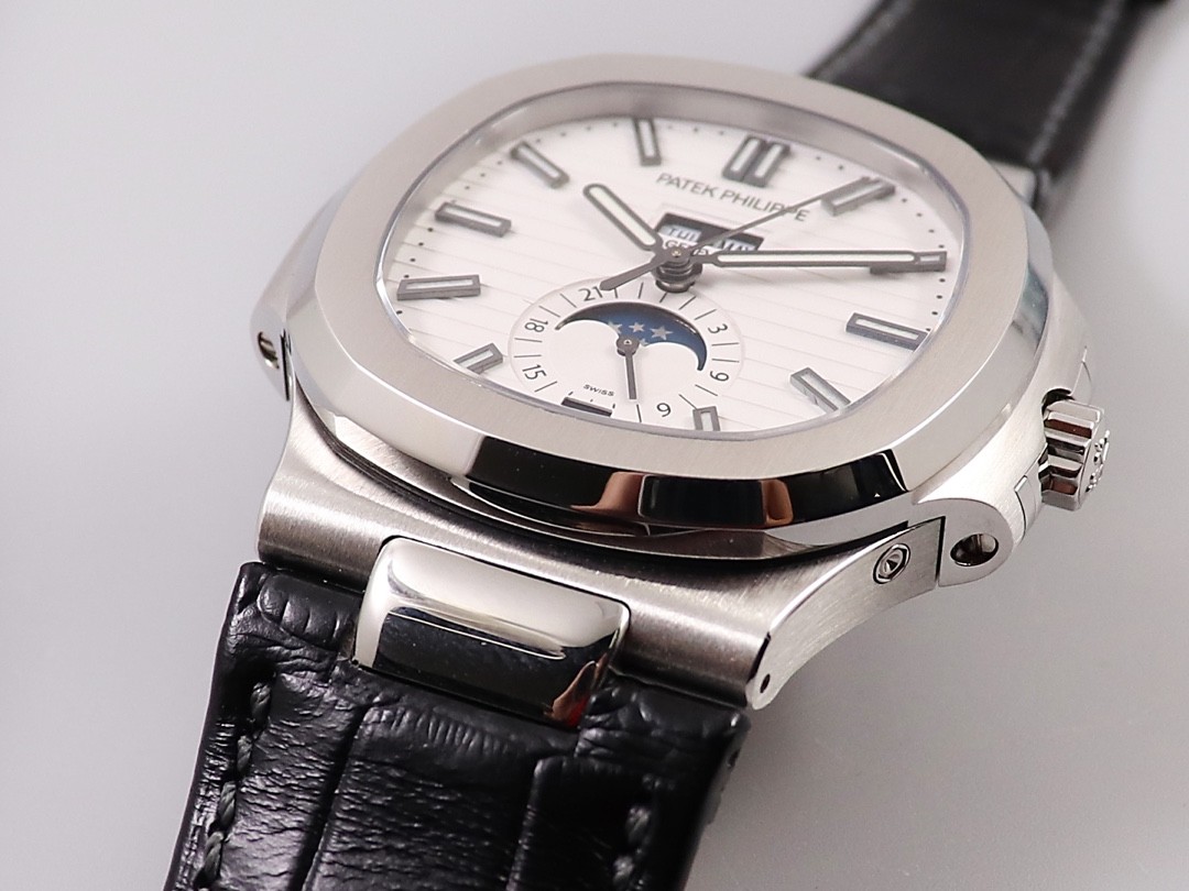「#1394」PATEK PHILIPPE 5726 series watch - Image 3