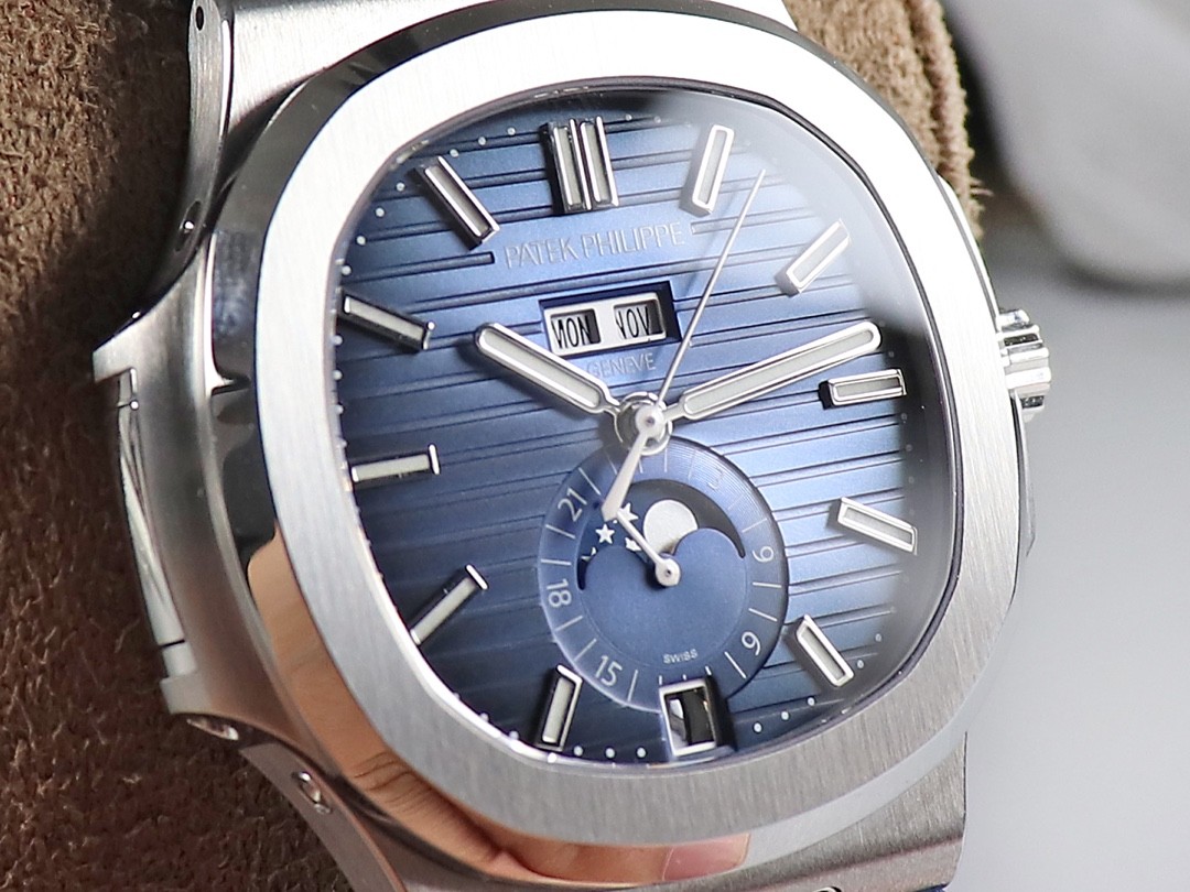 「#1395」PATEK PHILIPPE 5726 series watch - Image 4