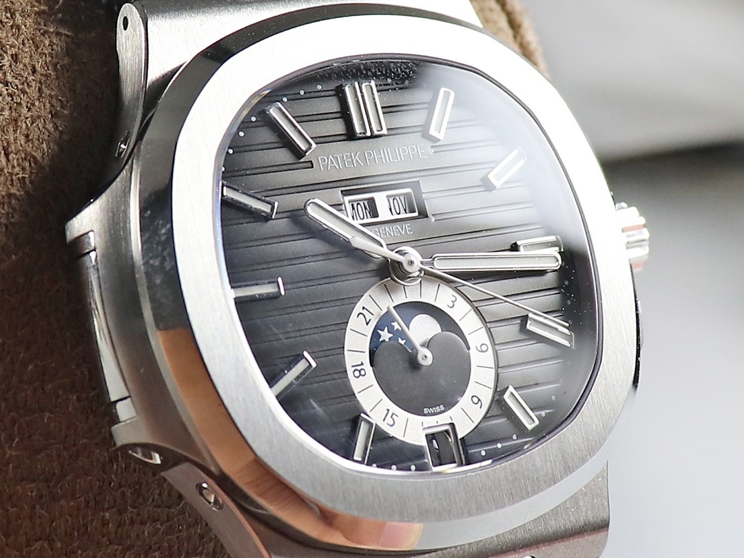 「#1396」PATEK PHILIPPE 5726 series watch - Image 4
