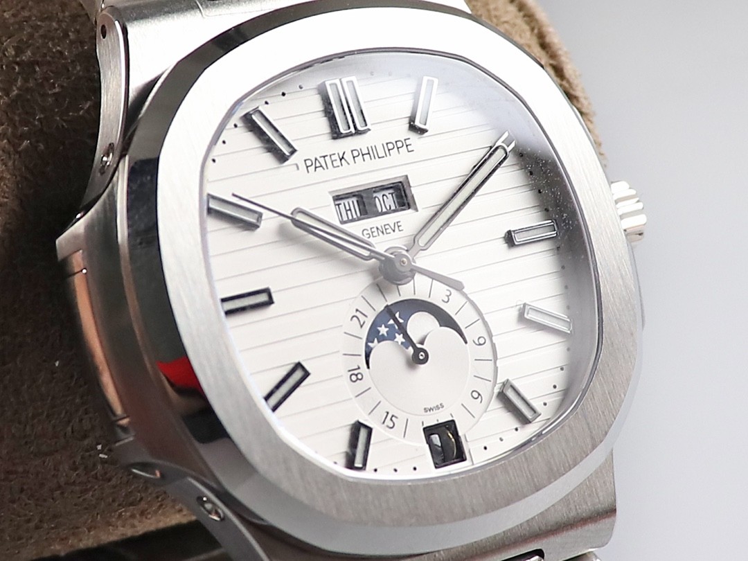「#1397」PATEK PHILIPPE 5726 series watch - Image 4