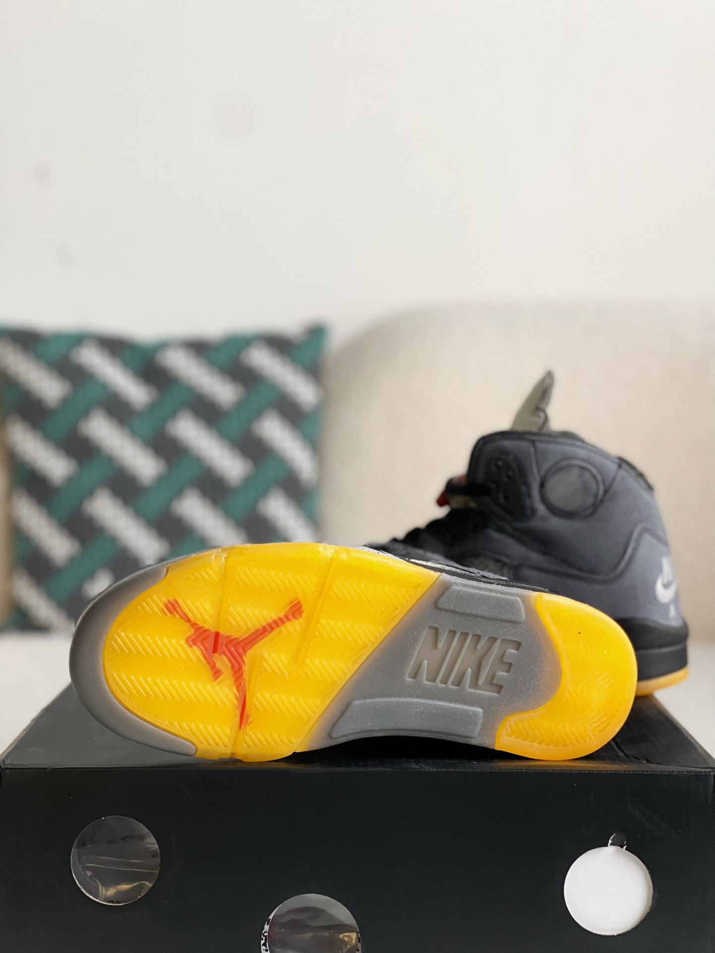 「#1458」OFF_WHITExJordan Air Jordan 5 Retro SP High-top basketball shoes - Image 5