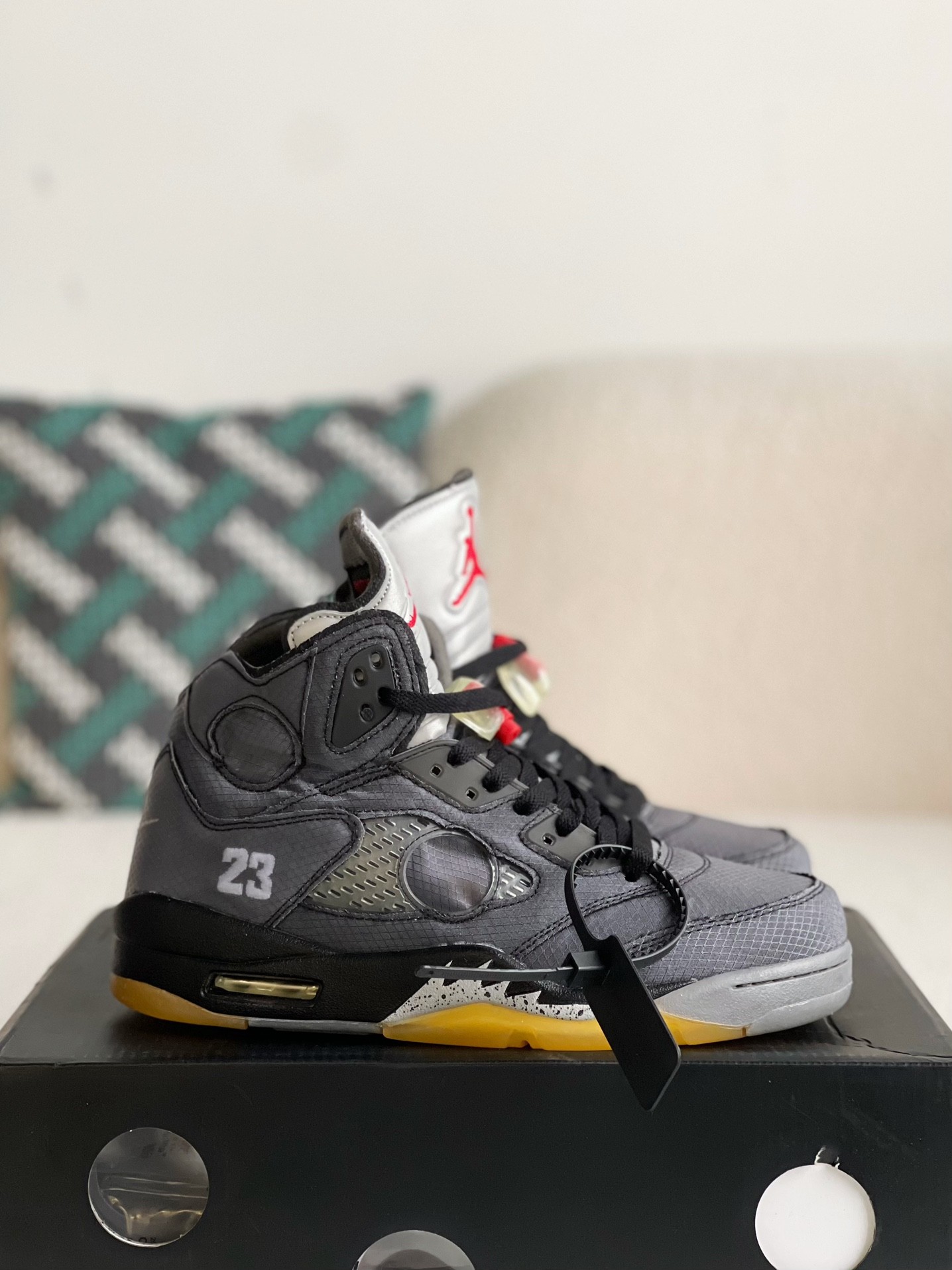 「#1458」OFF_WHITExJordan Air Jordan 5 Retro SP High-top basketball shoes - Image 2