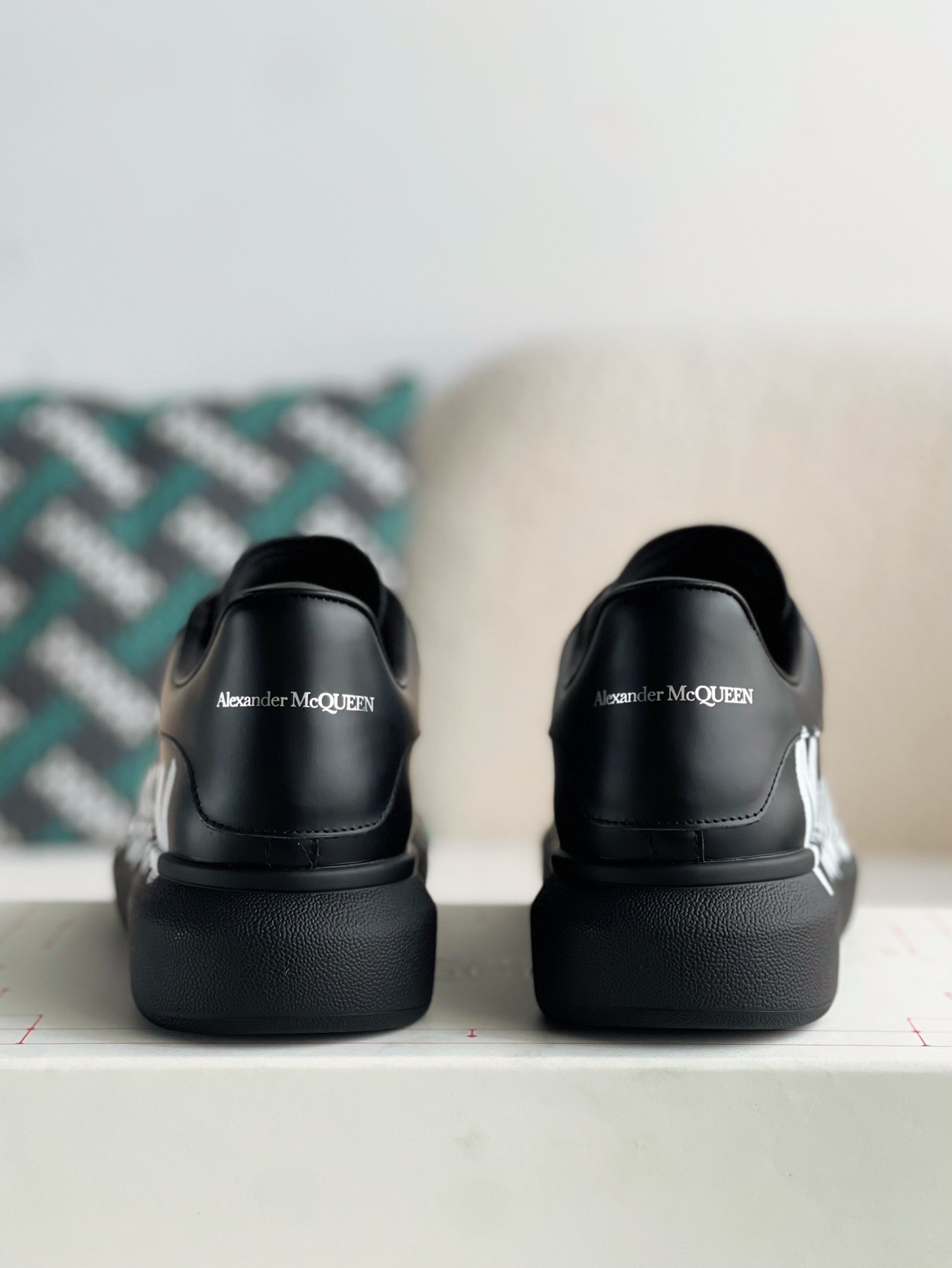 「#1462」Alexander McQueen black letter Sneakers - Image 3