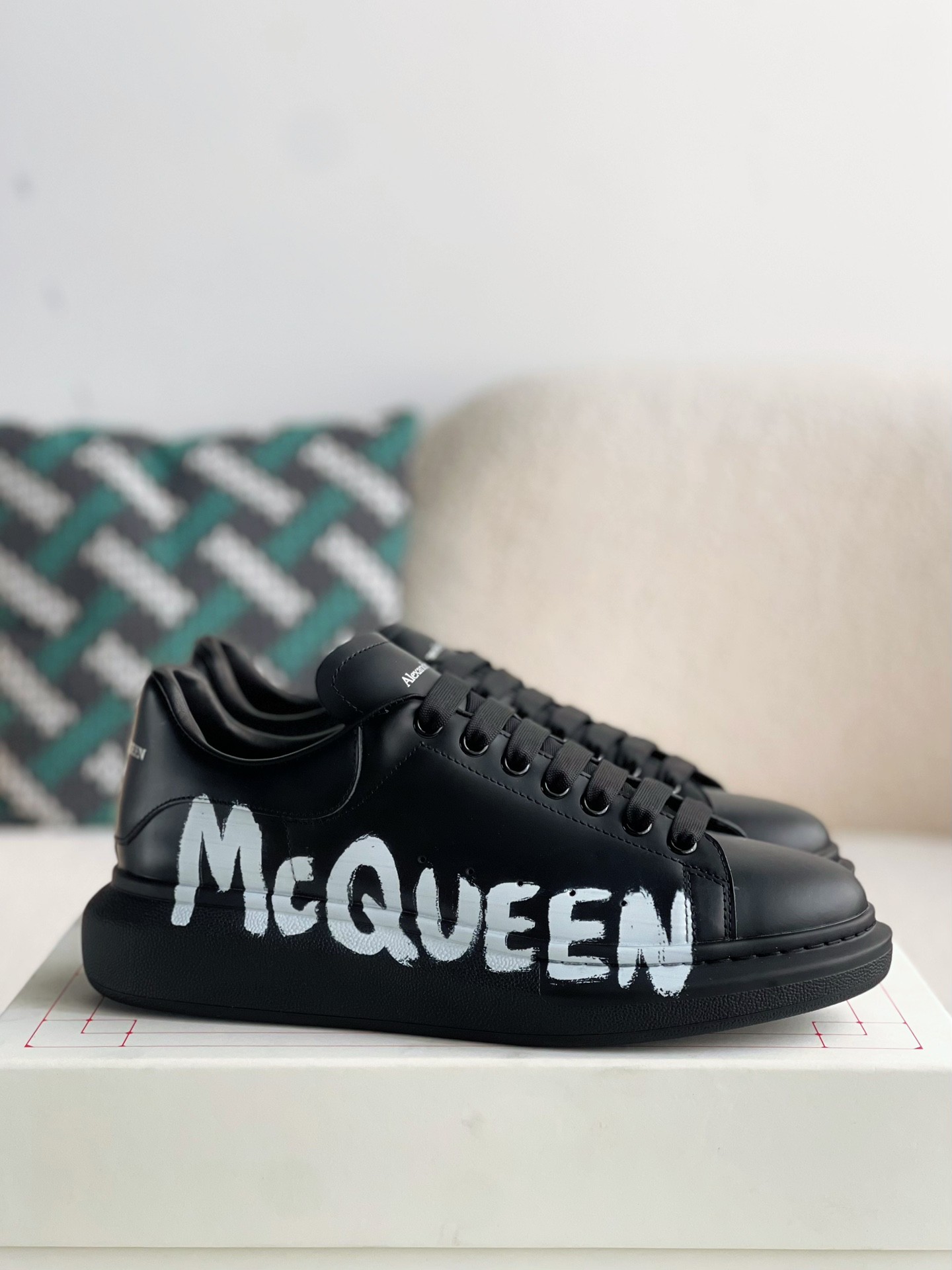 「#1462」Alexander McQueen black letter Sneakers - Image 2