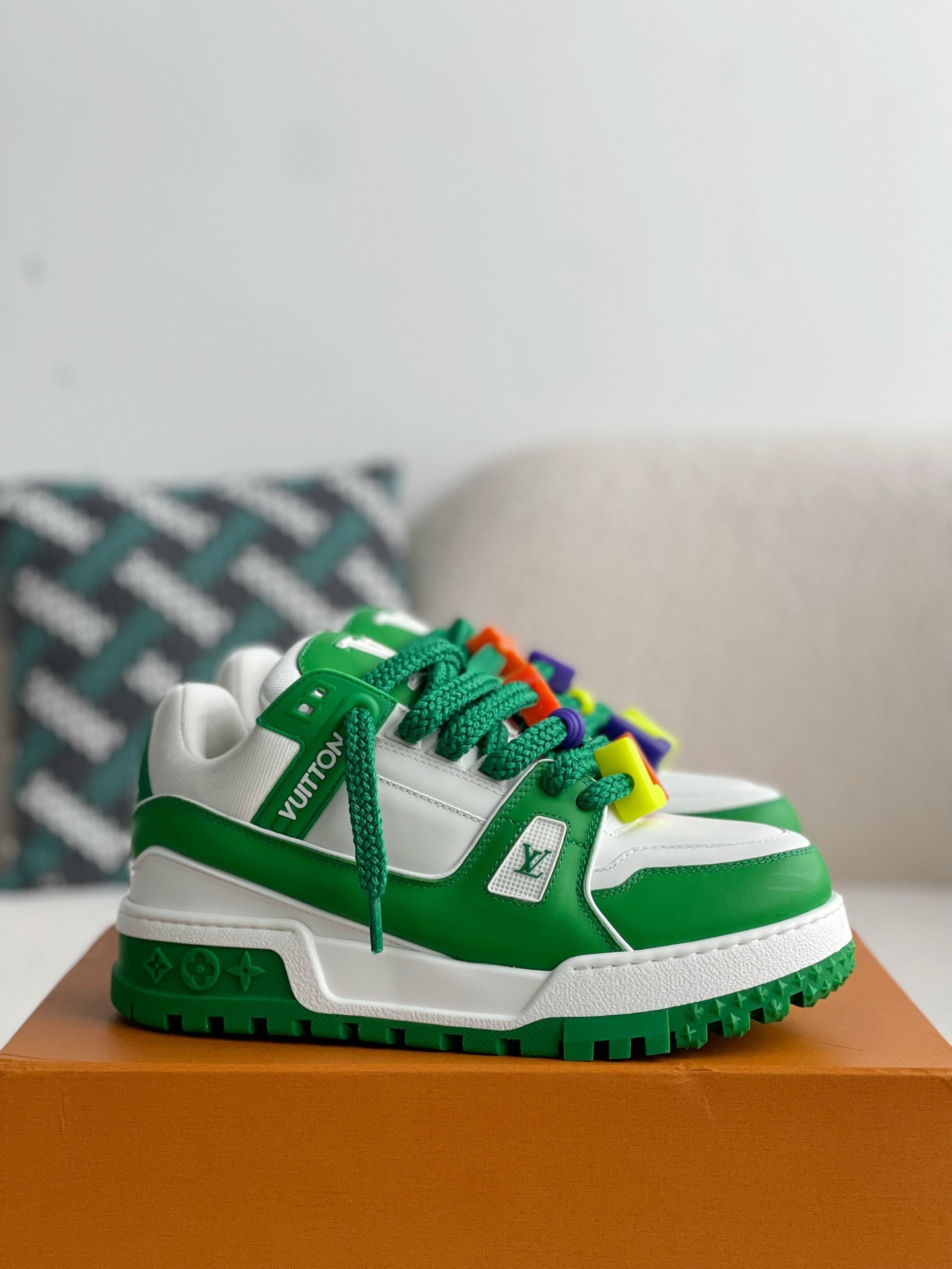 「#1562」LOUIS VUITTON TRAINER 2023Show style Sneakers - Image 2