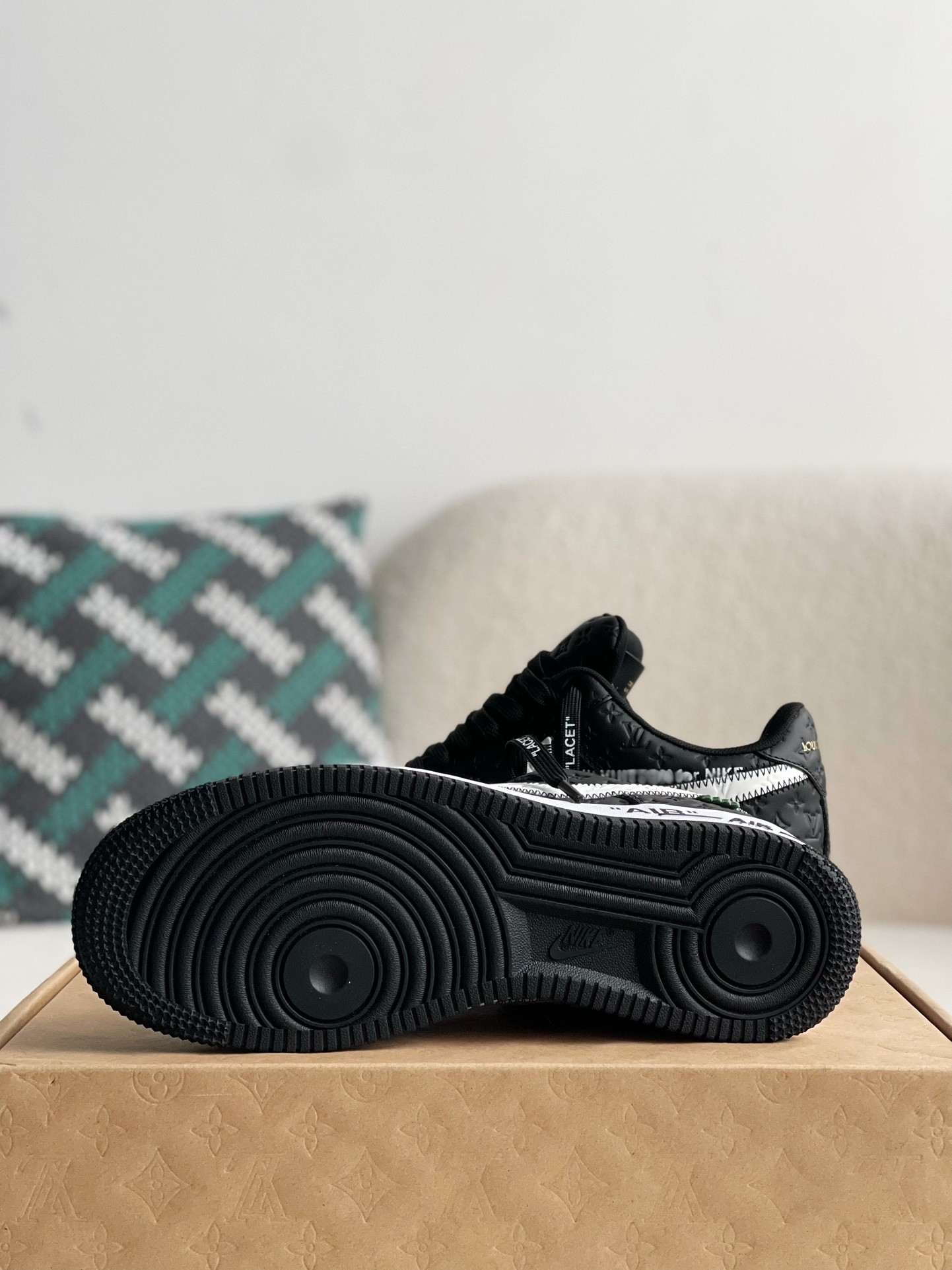 「#1566」Nike x Louis Vuitton Trainers Sneakers - Image 5